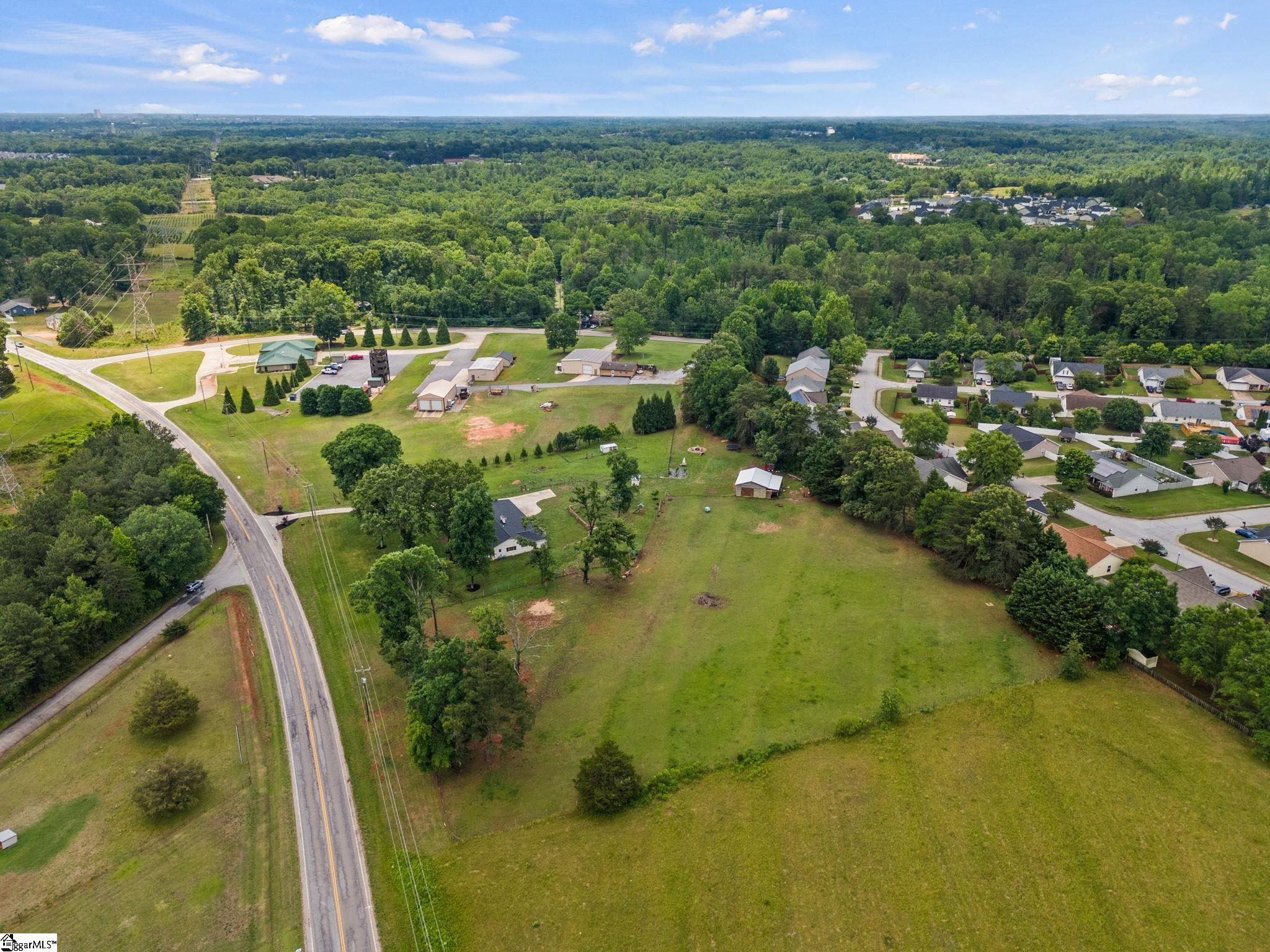 main property photo 43
