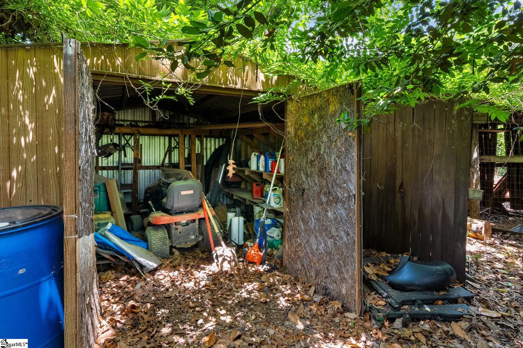 main property photo 22