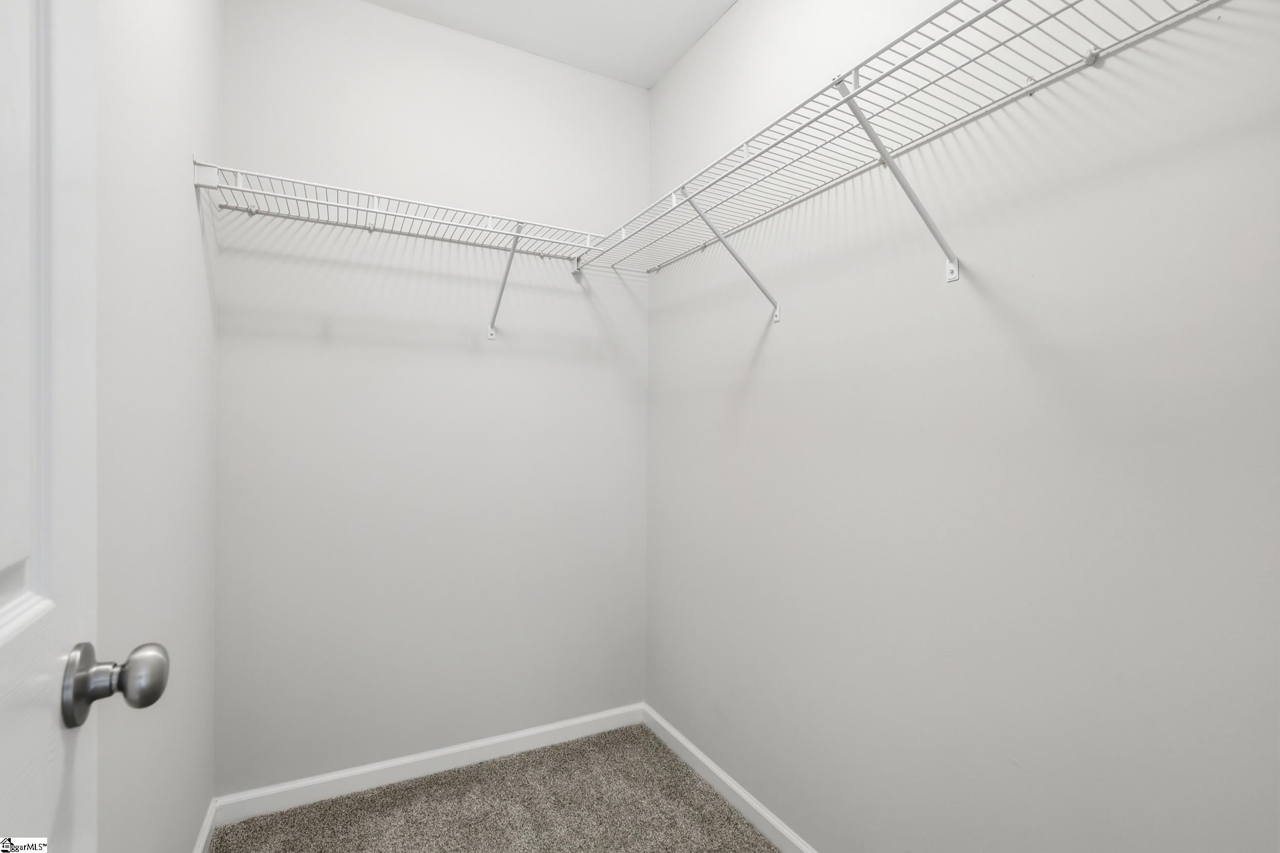 property viewer photo 17