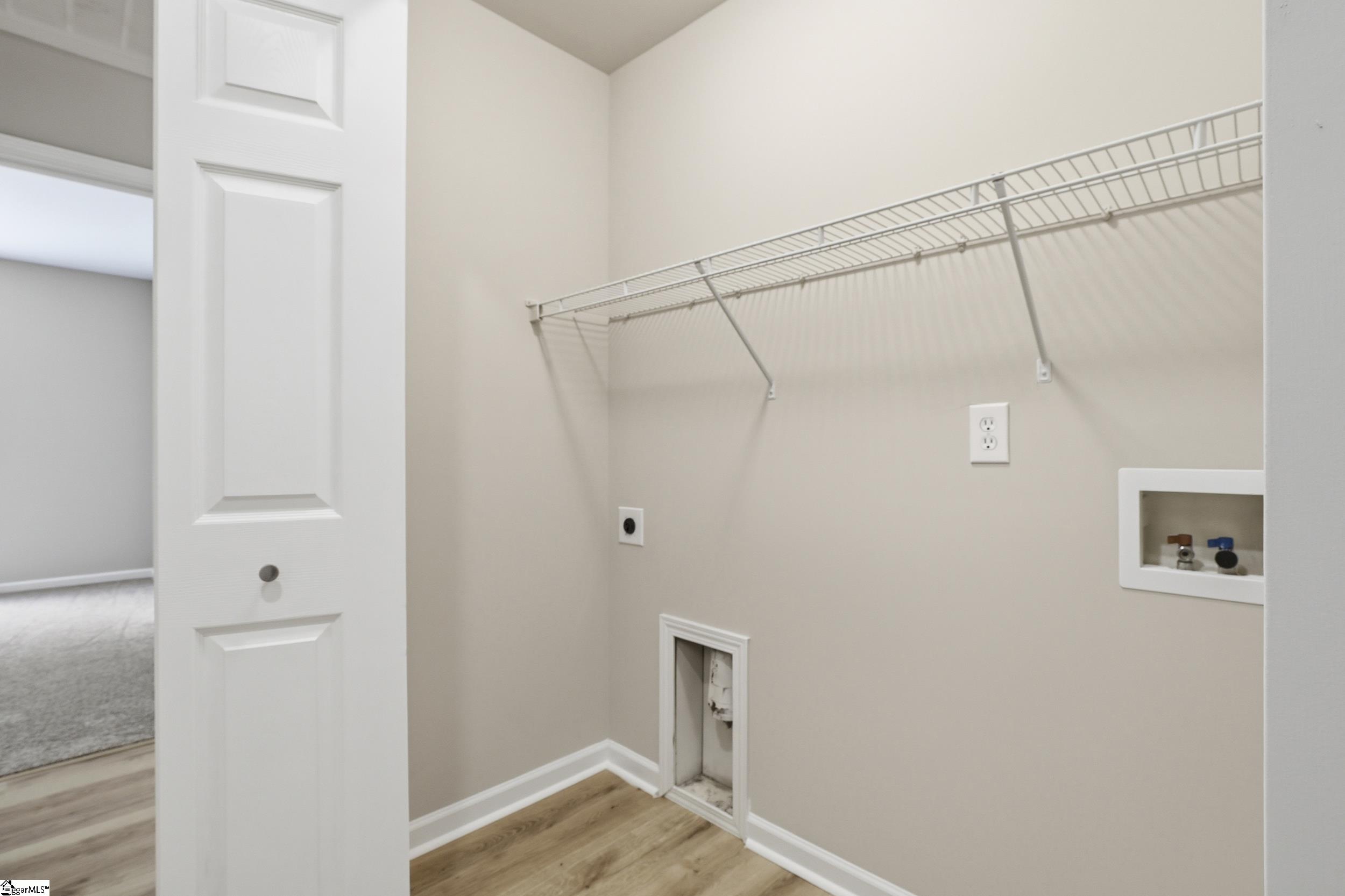 property viewer photo 28