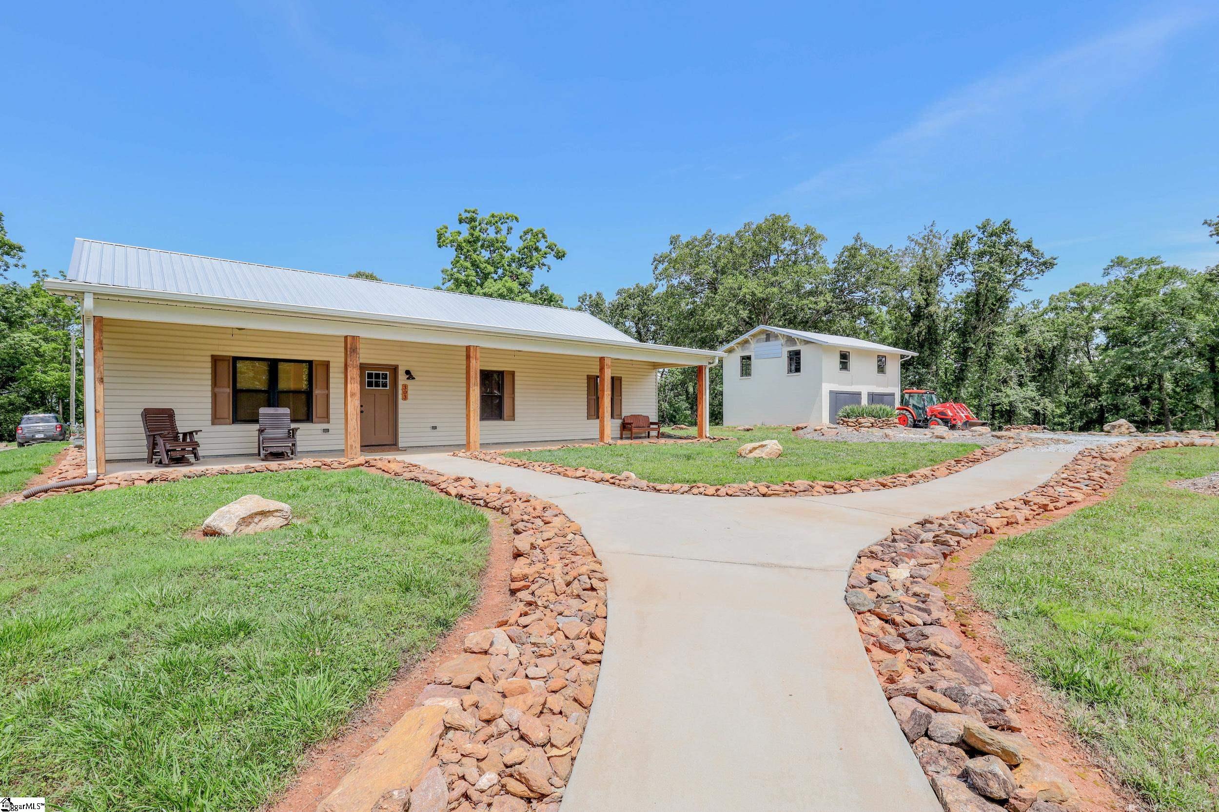 main property photo 24