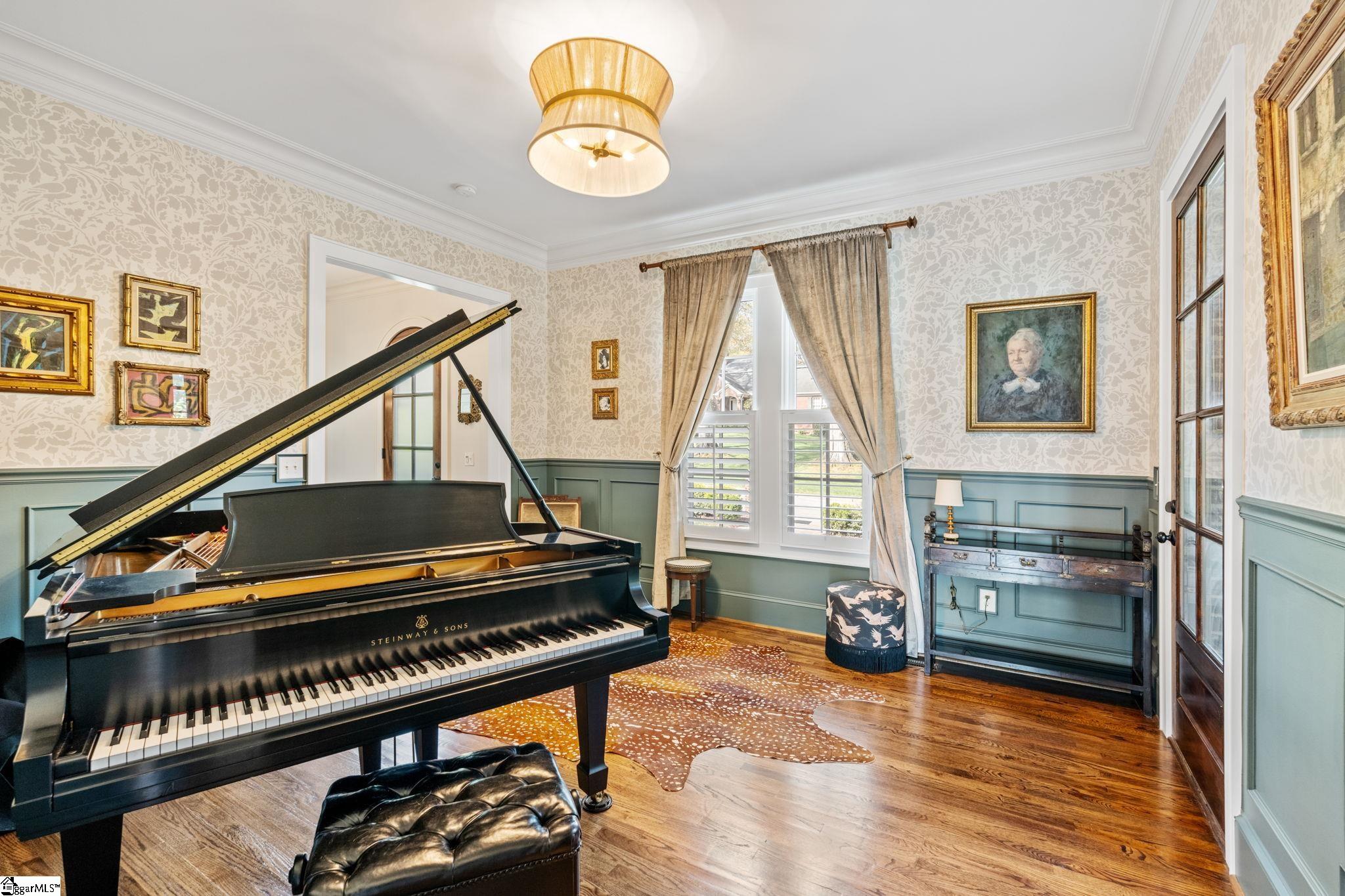 main property photo 7