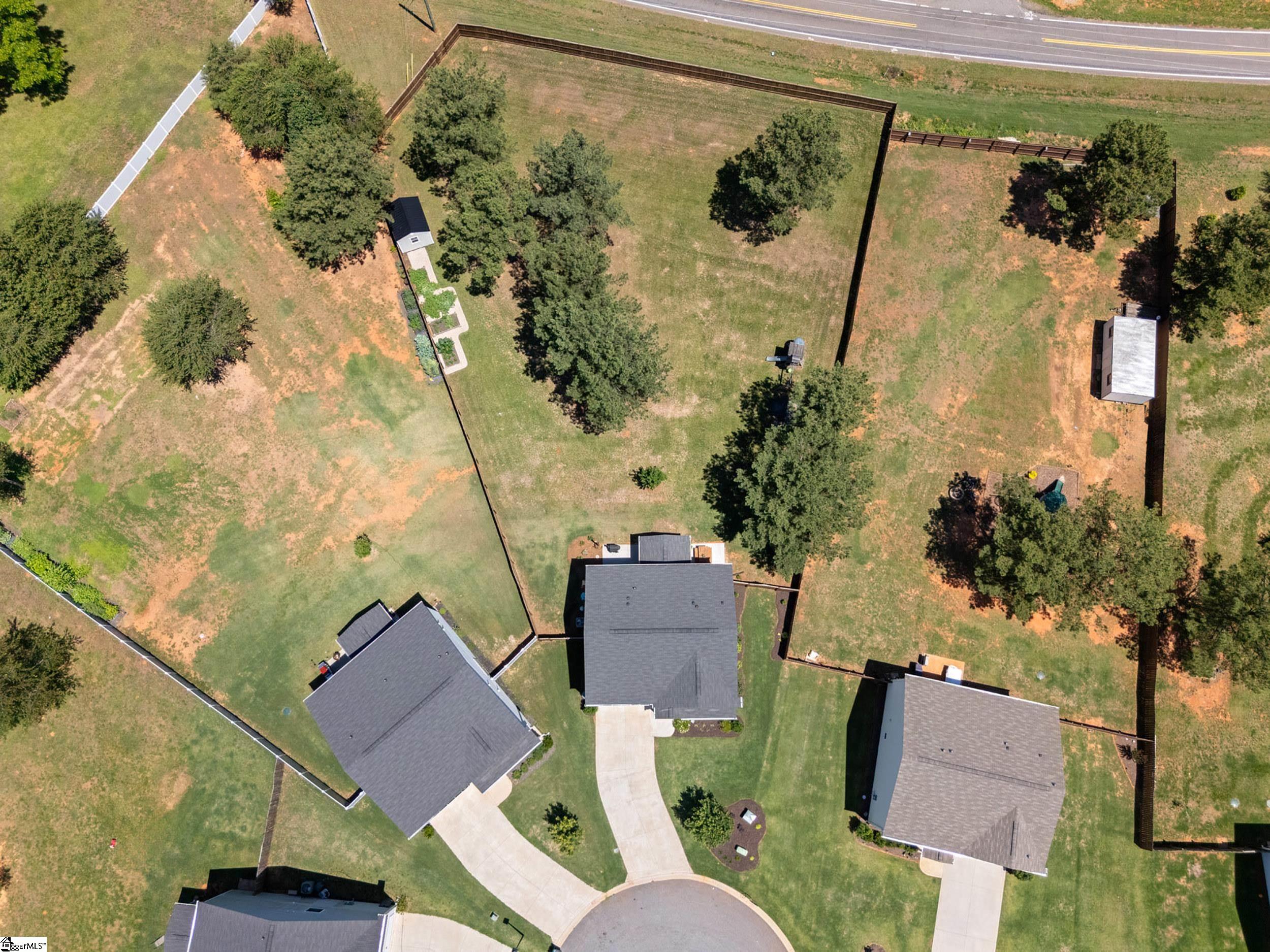 main property photo 43