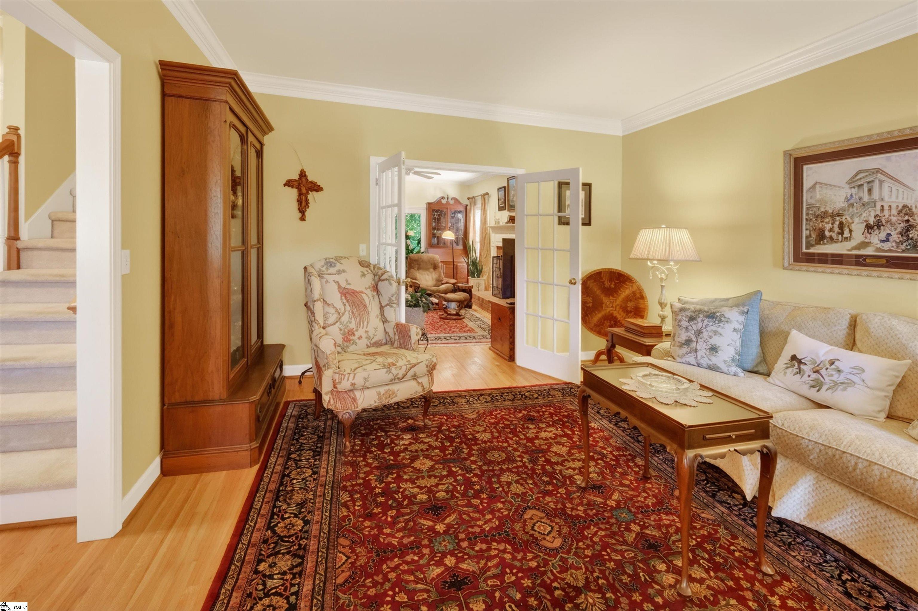 property viewer photo 3