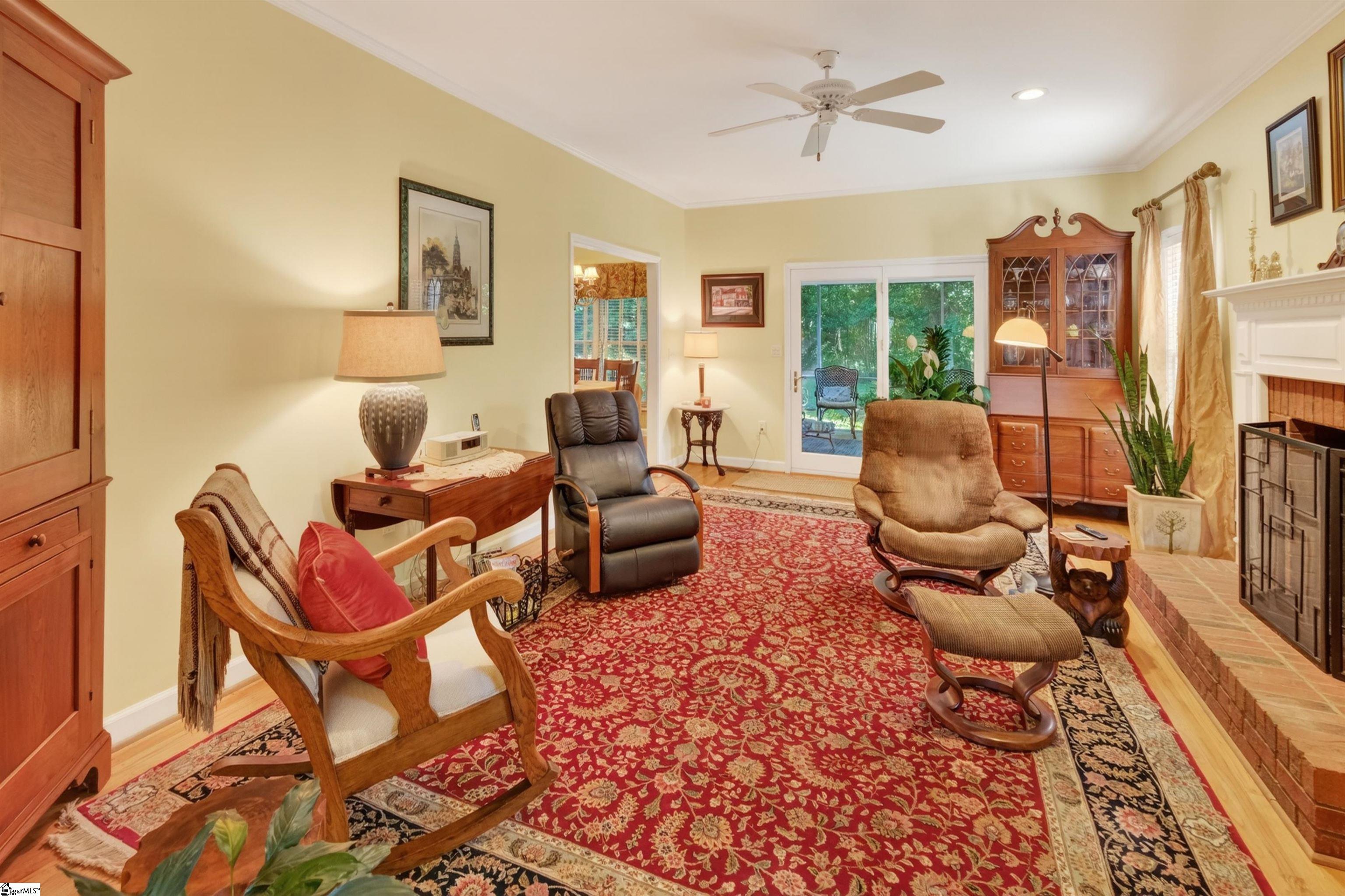 property viewer photo 5
