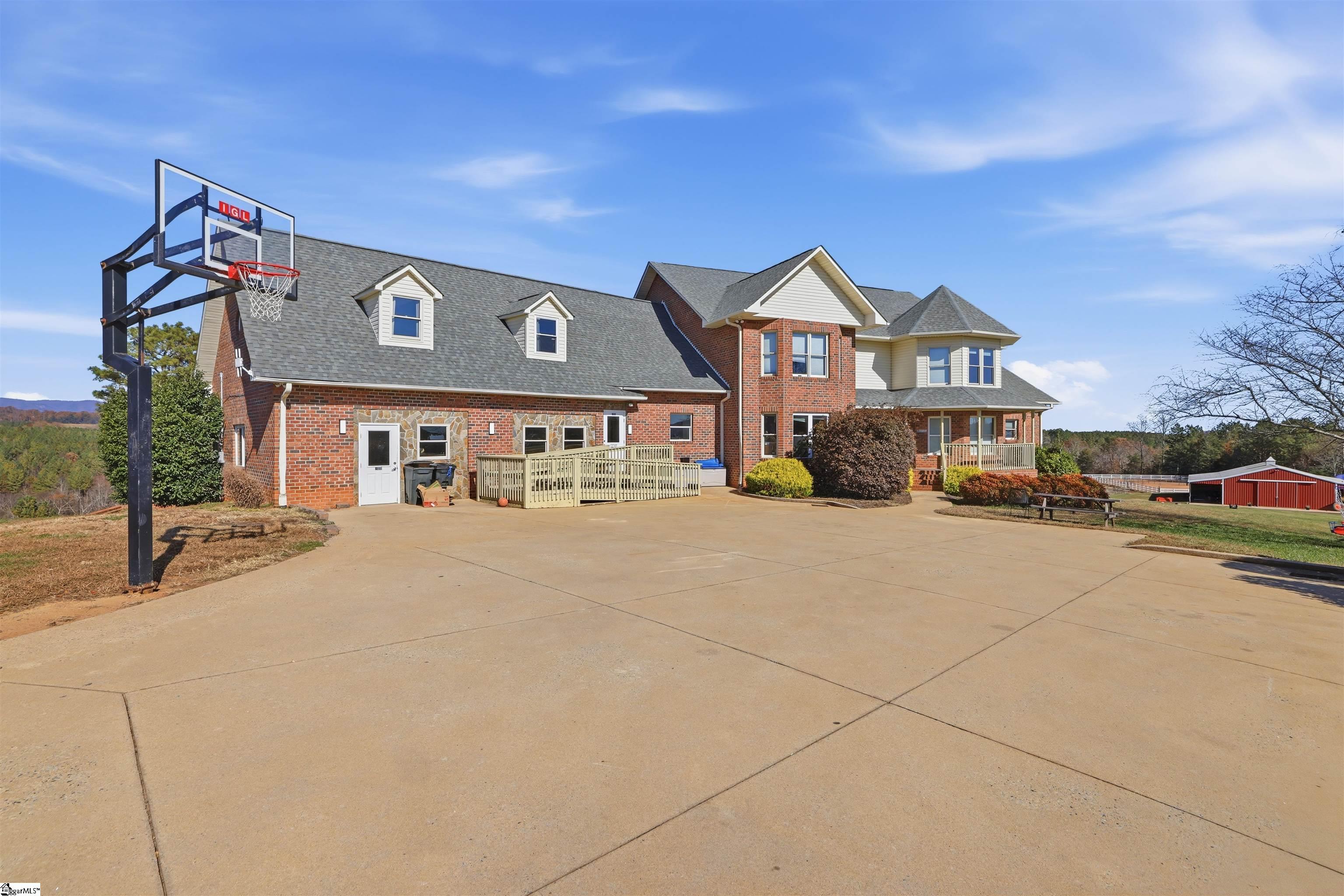 main property photo 45