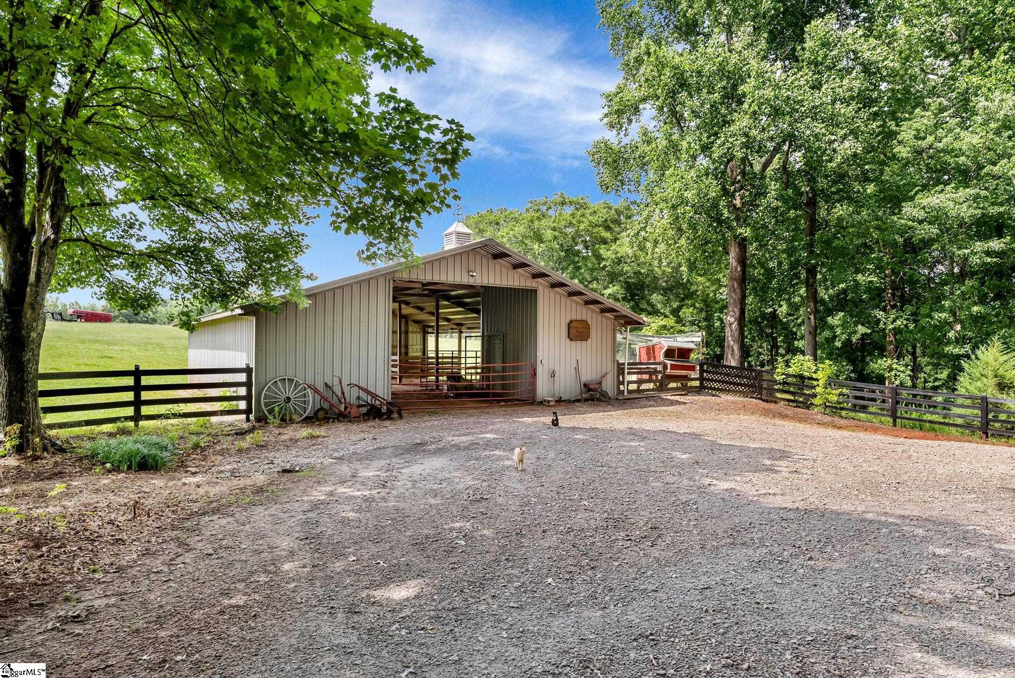 main property photo 36