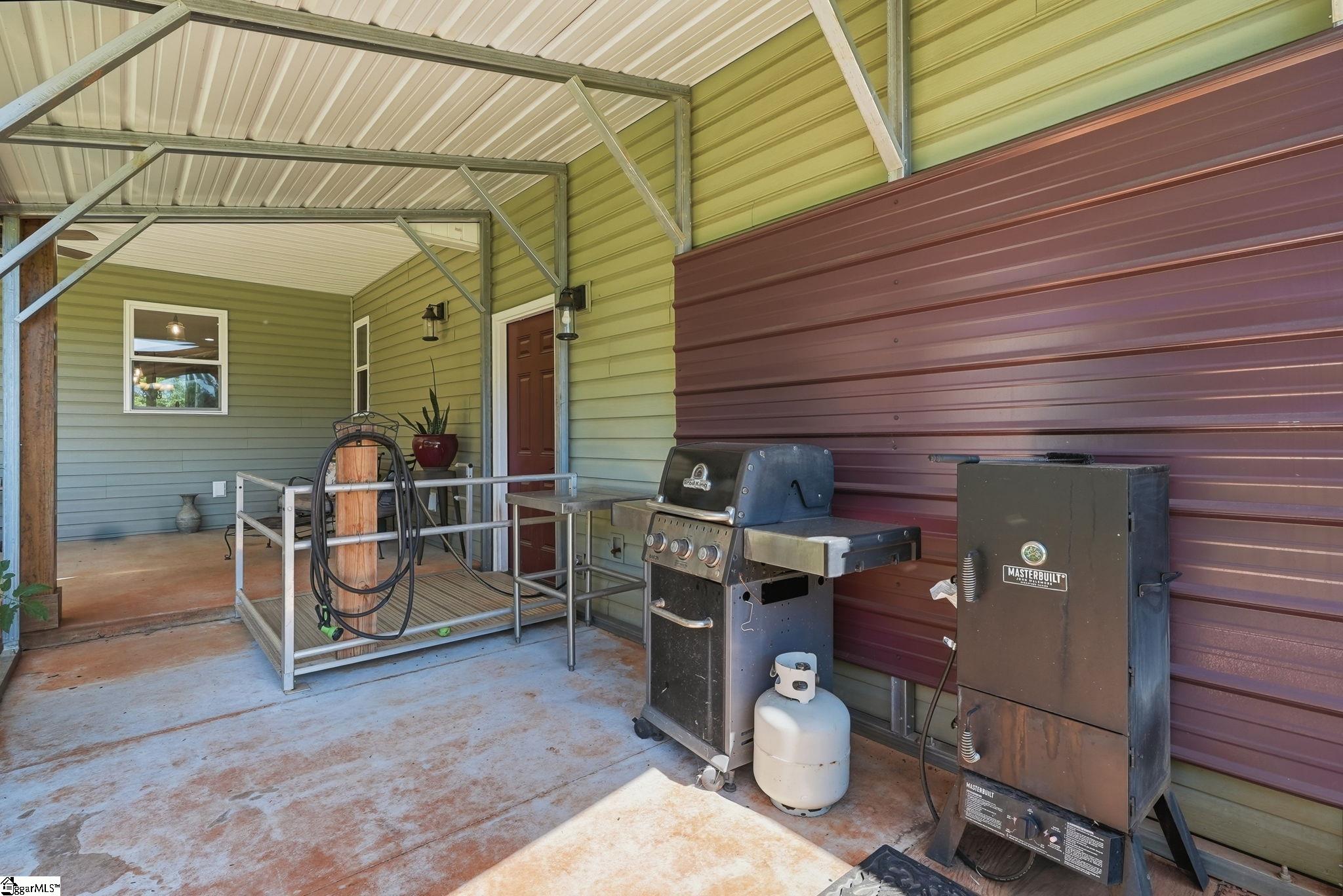 main property photo 42