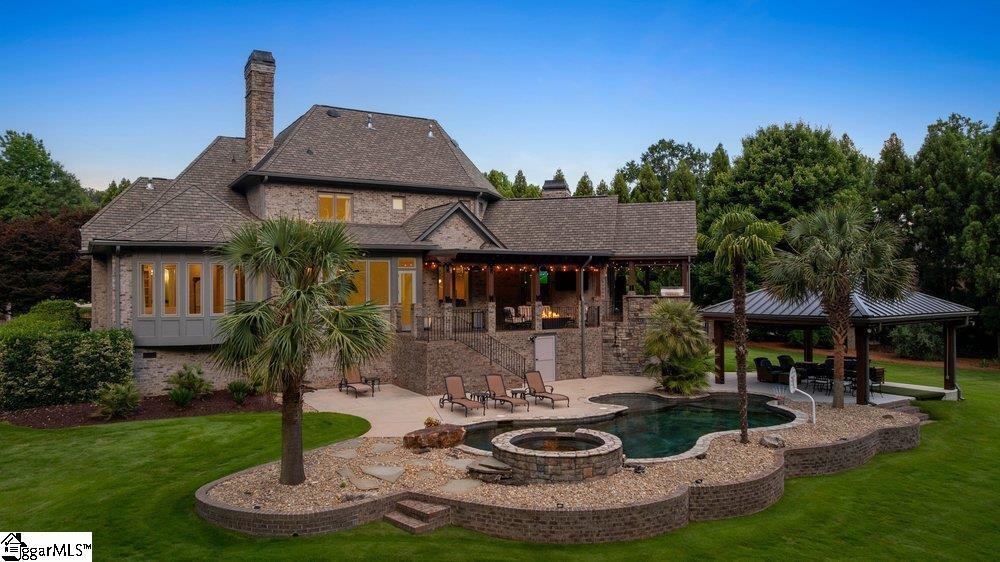 main property photo 2
