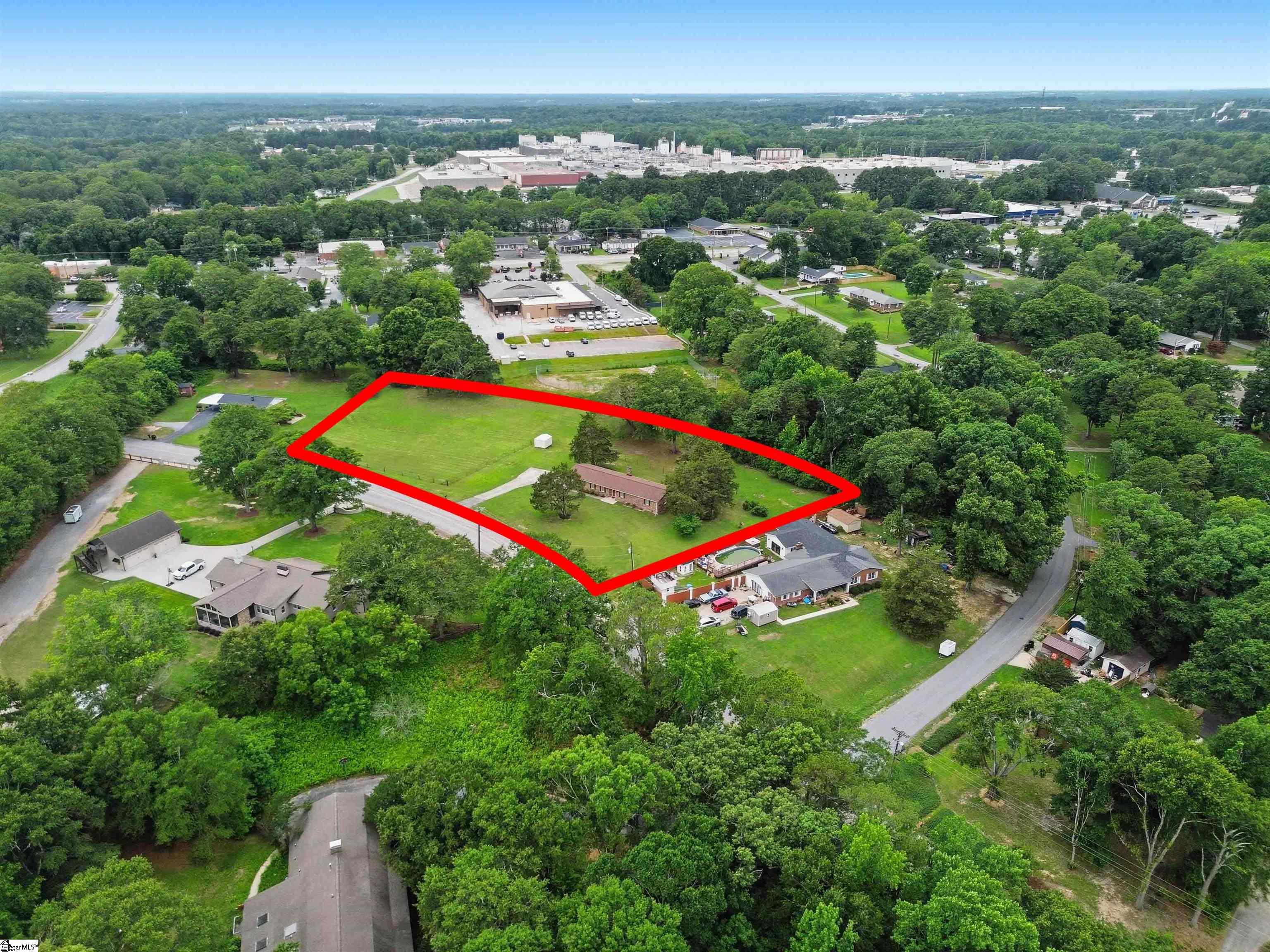 main property photo 17