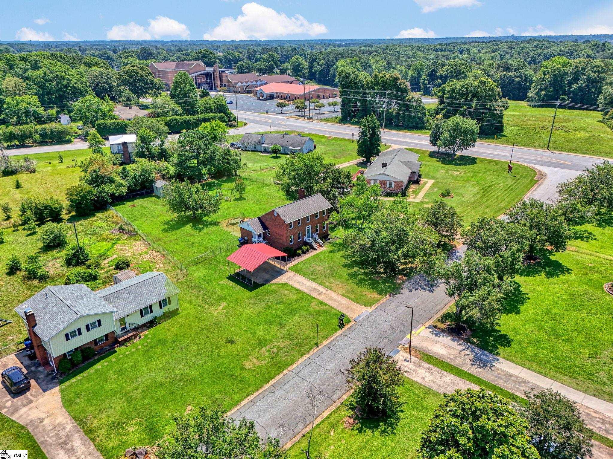 main property photo 34