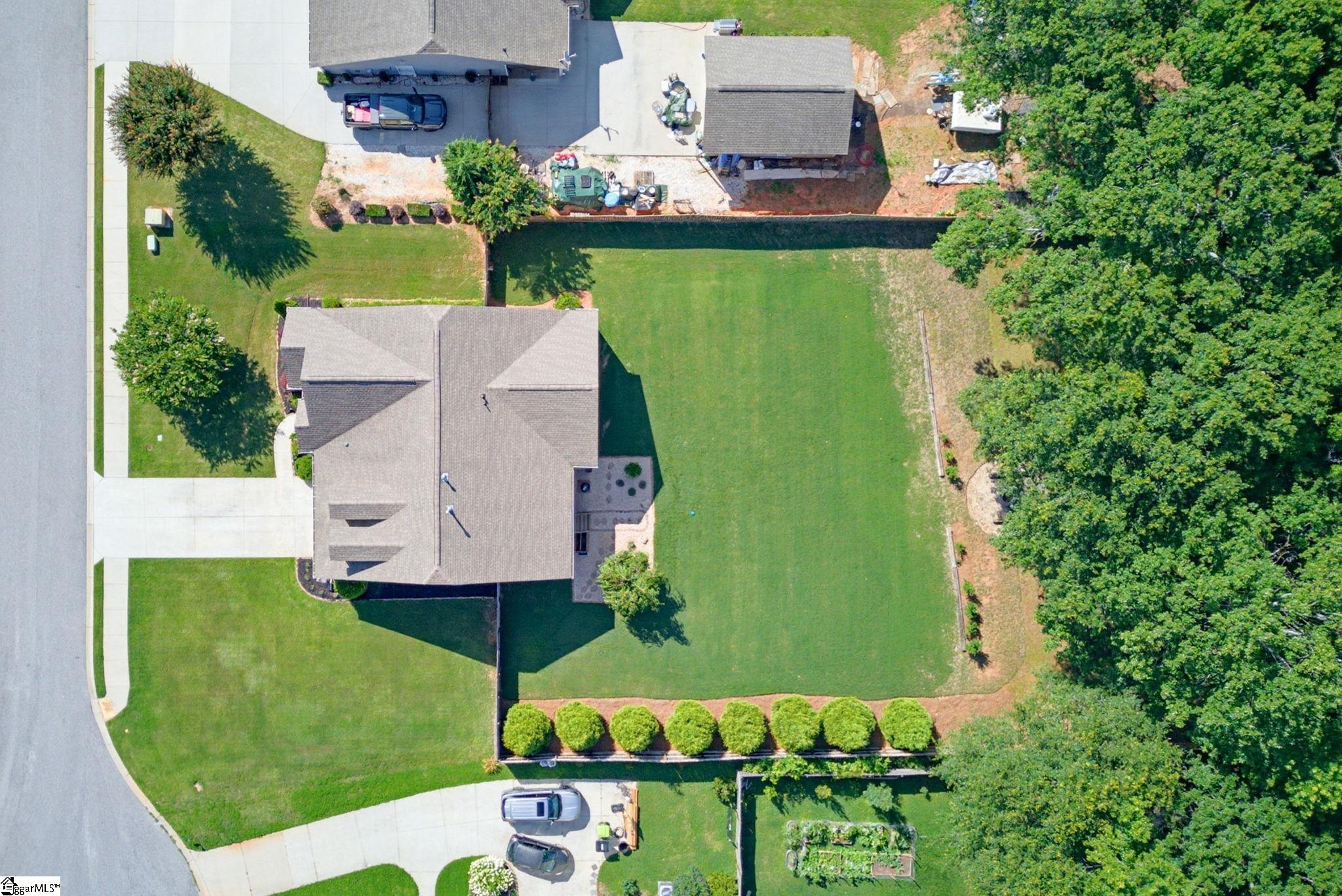 main property photo 41