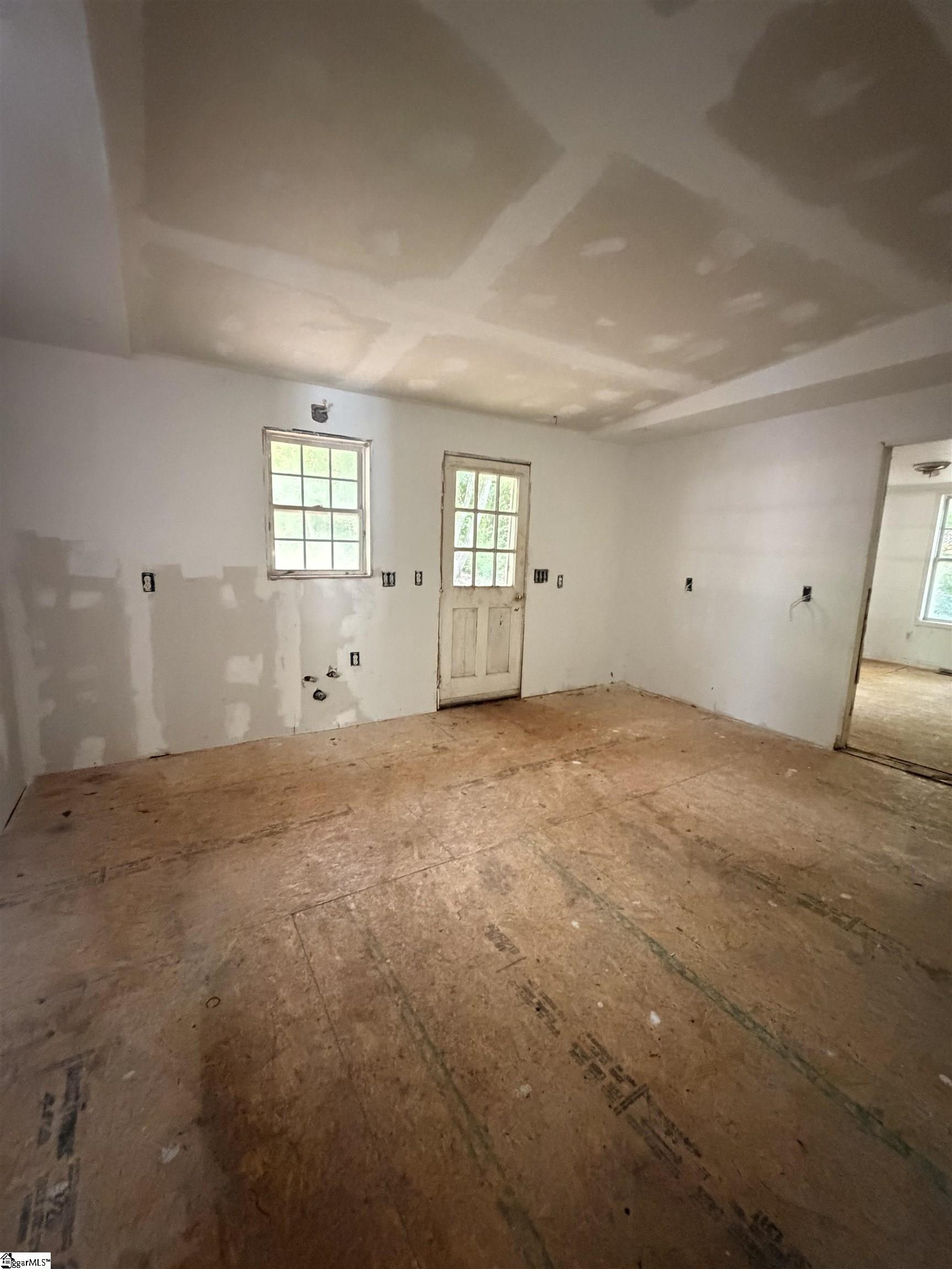 property viewer photo 12