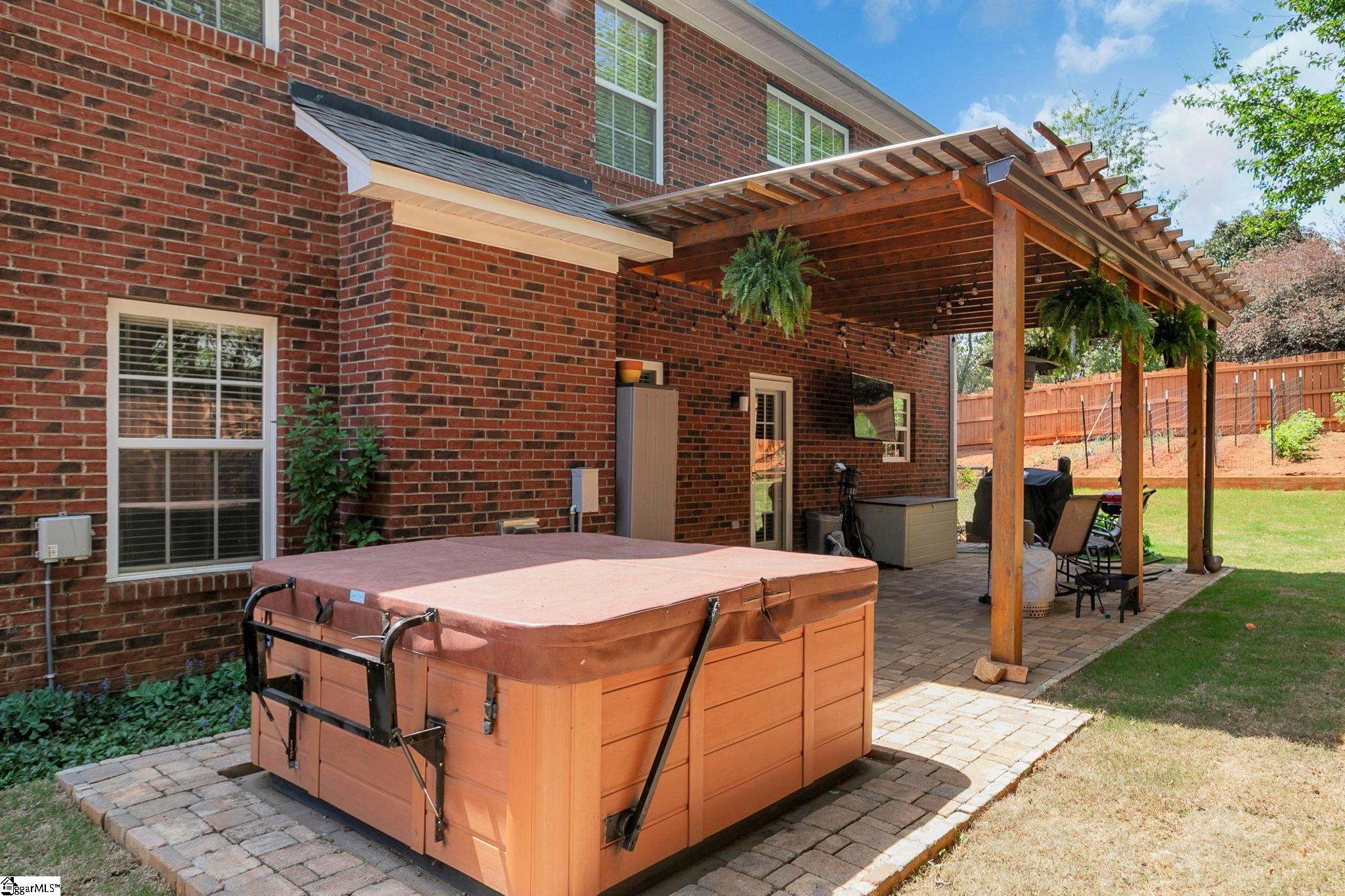 main property photo 42