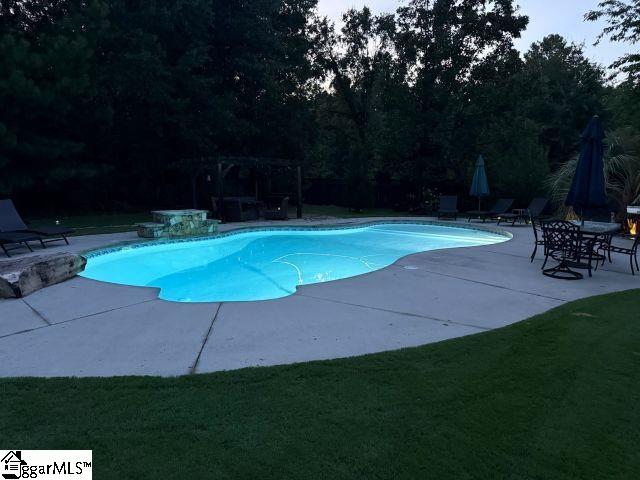 main property photo 39