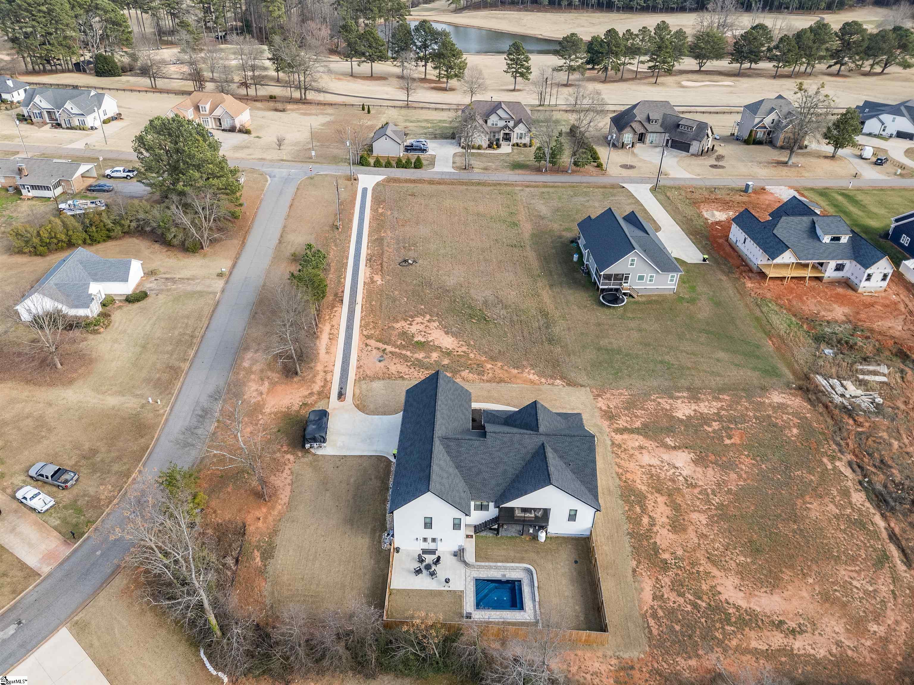 main property photo 39