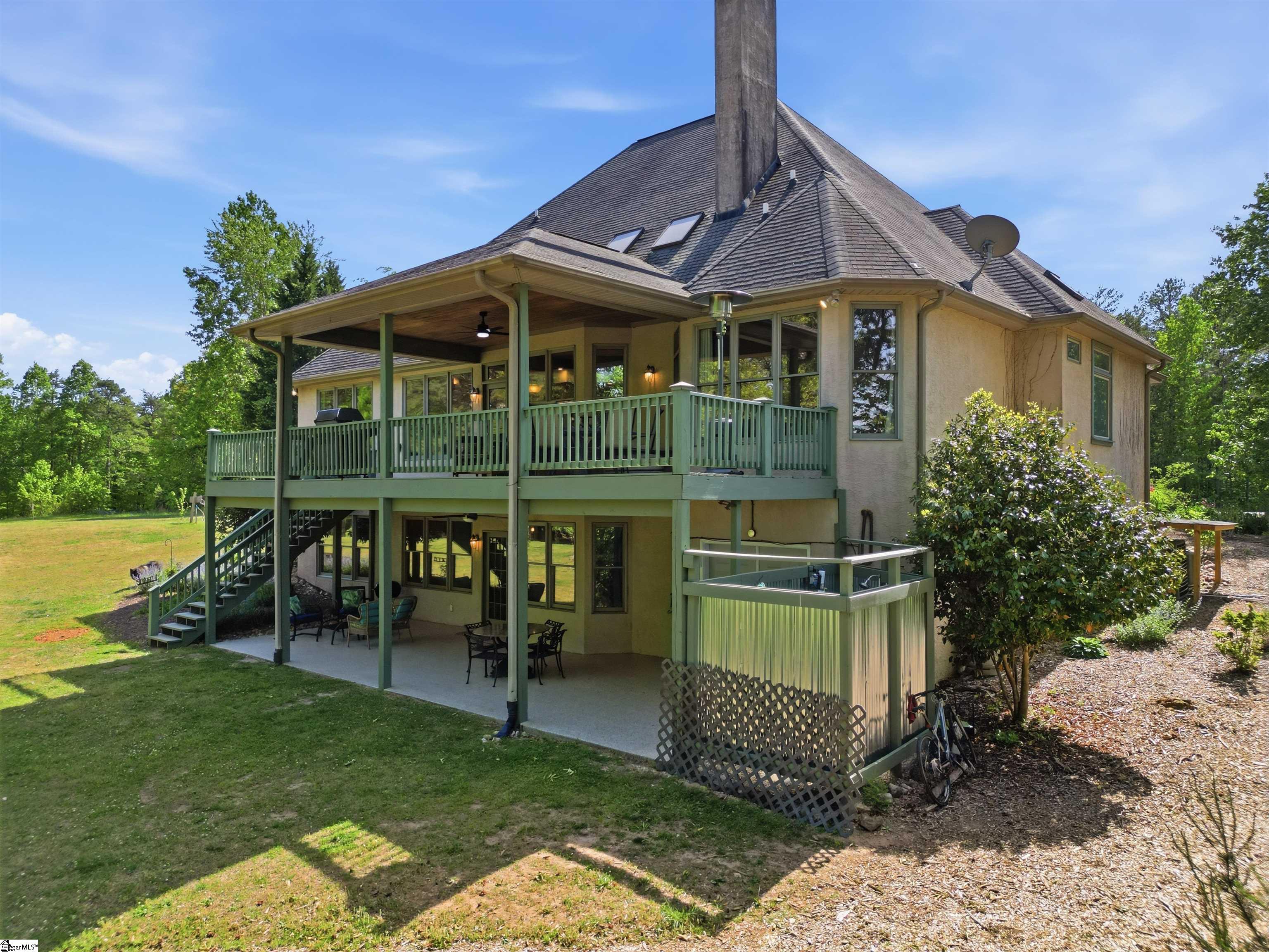 main property photo 41
