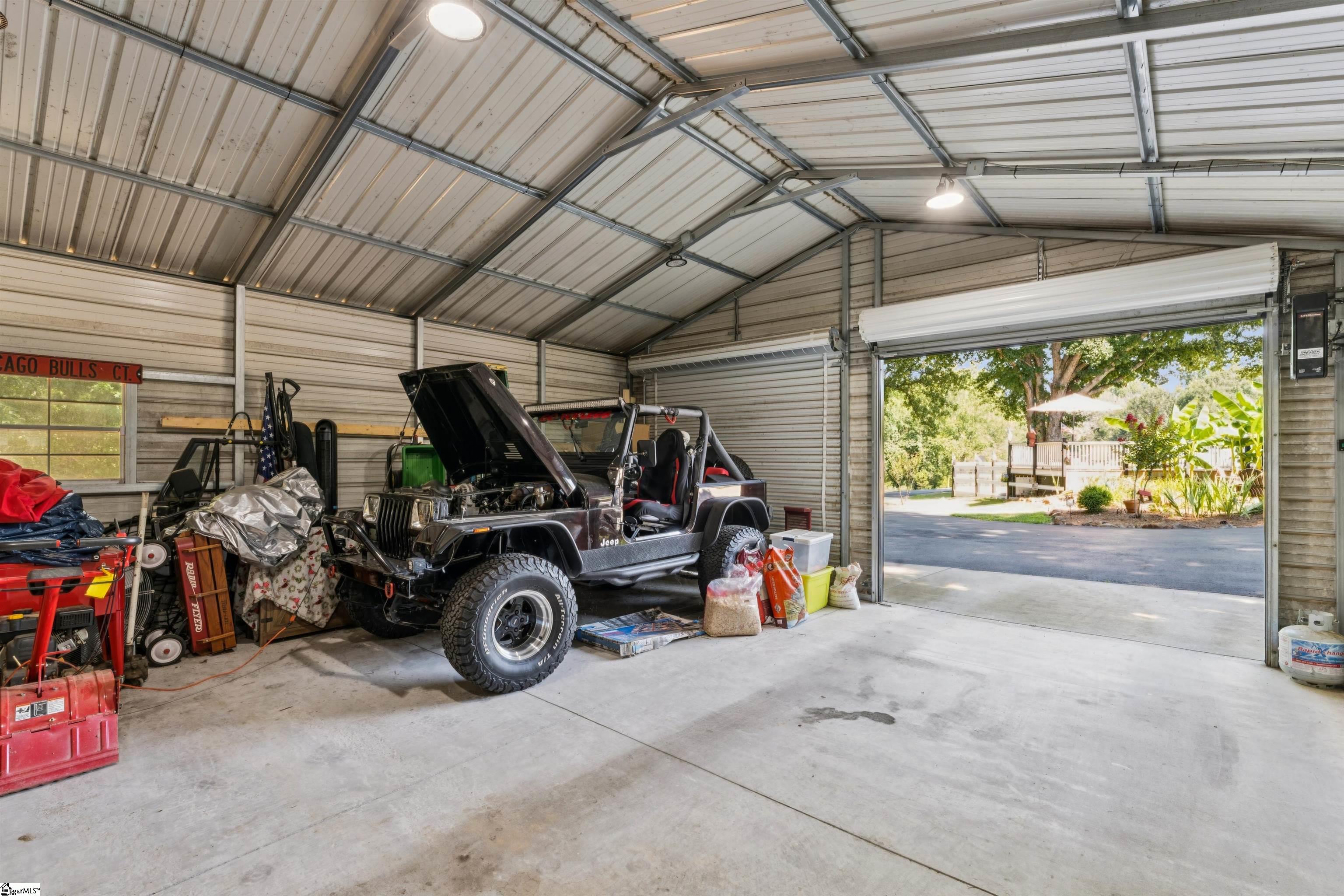 main property photo 34