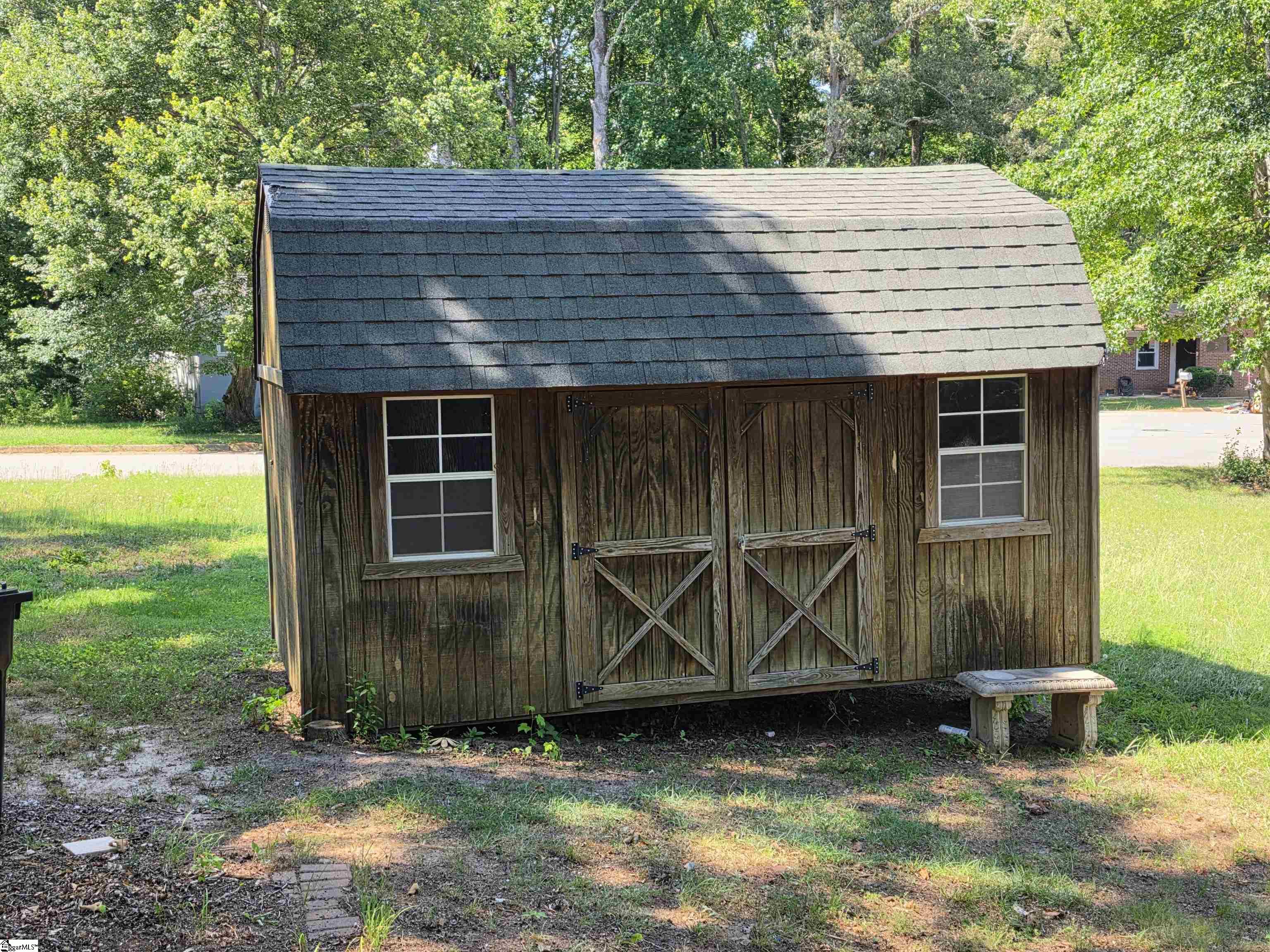 main property photo 31