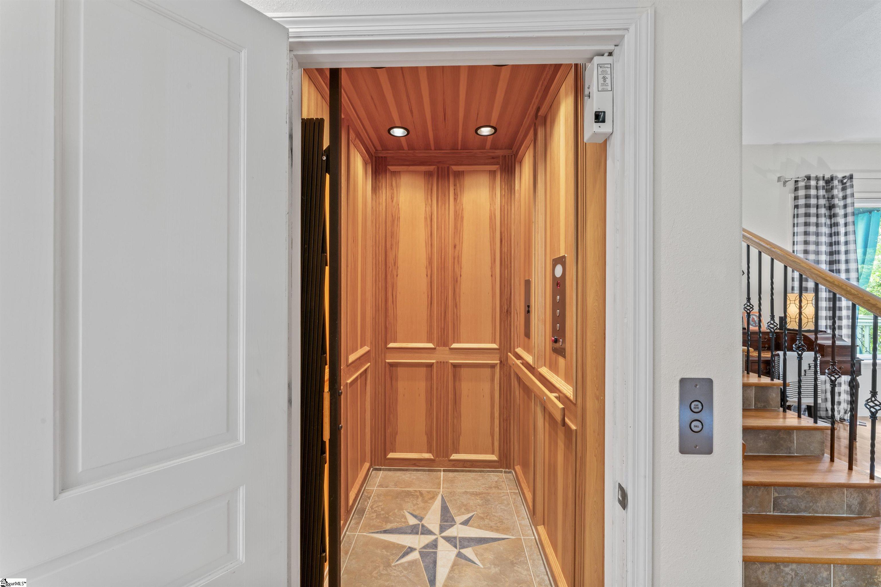 main property photo 25