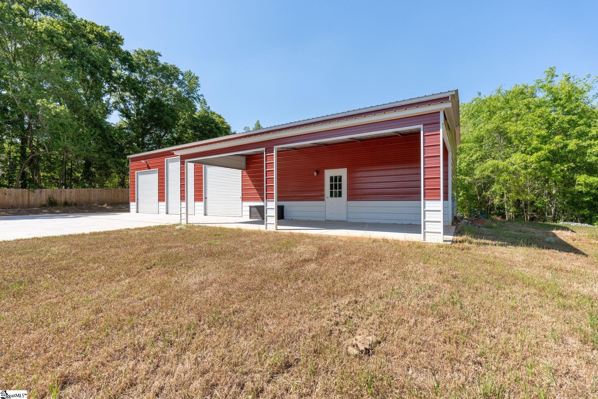 main property photo 39