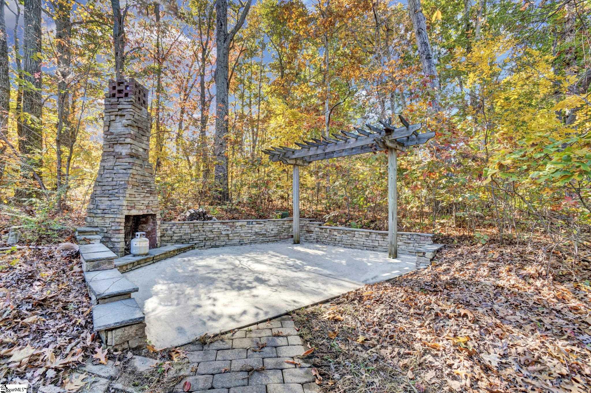 main property photo 38