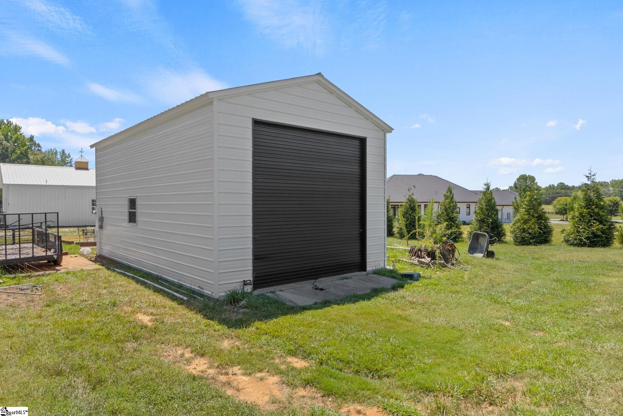 main property photo 44