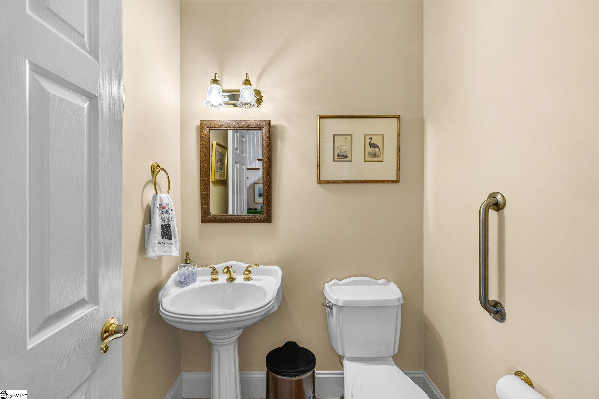 main property photo 27