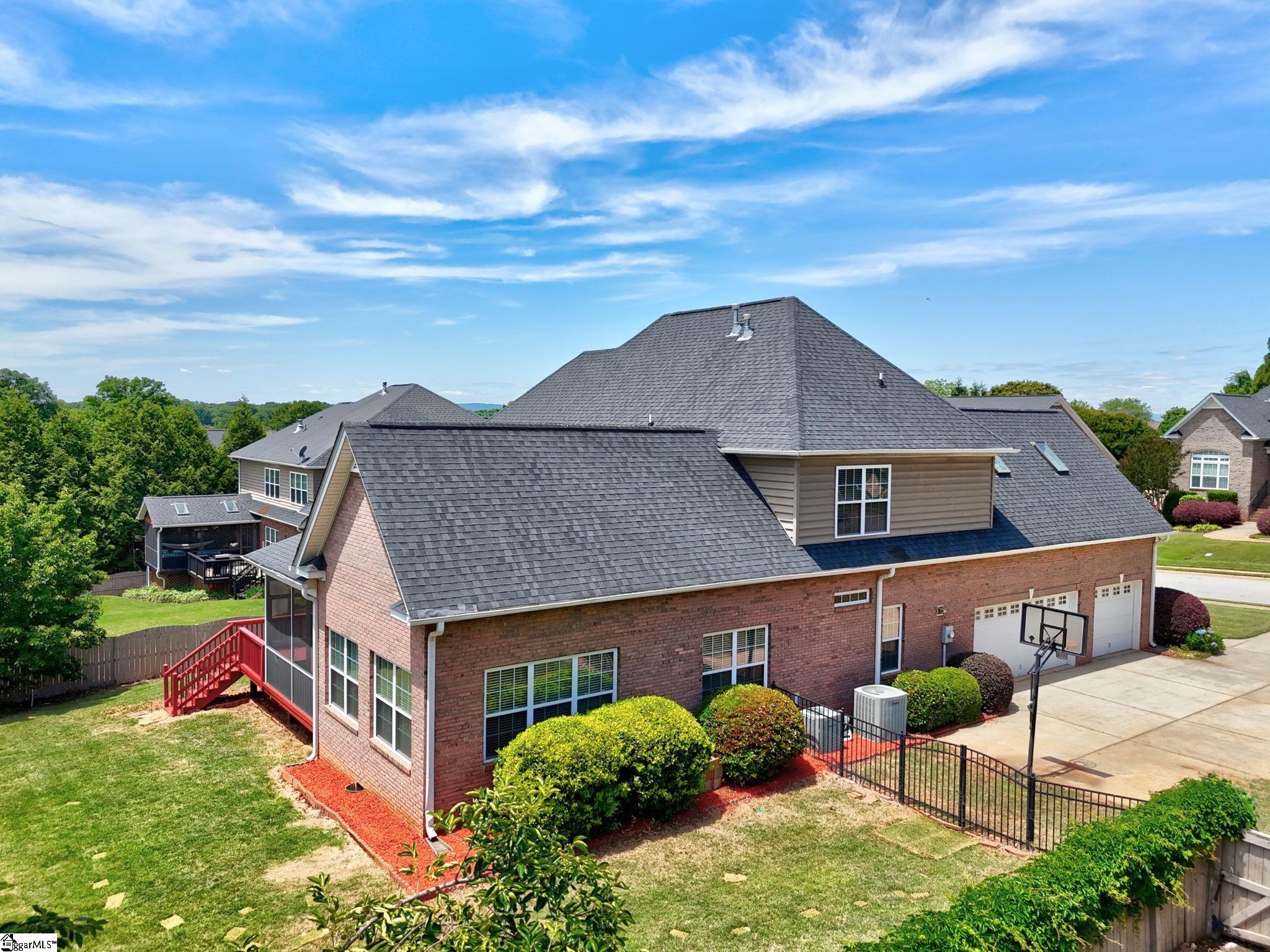 main property photo 42