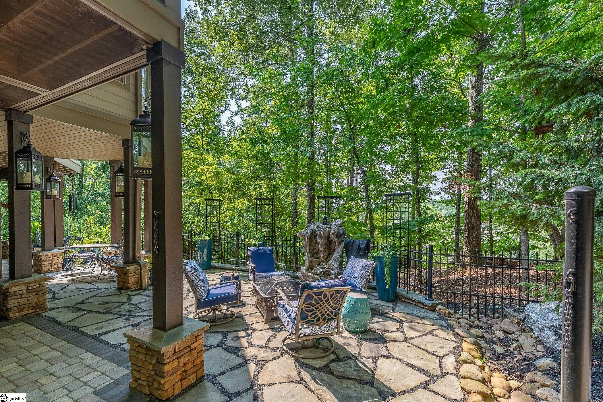 main property photo 34