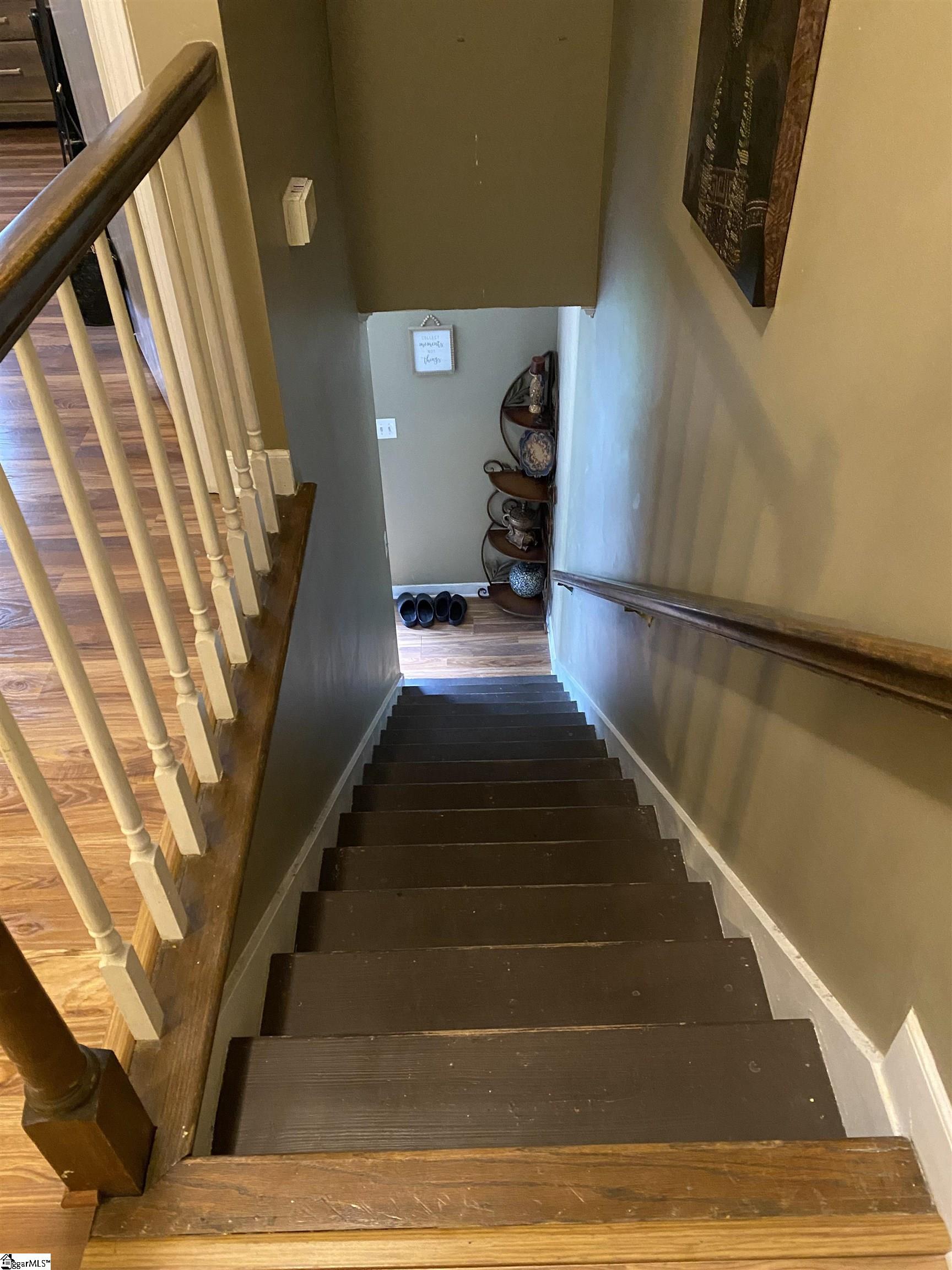 property viewer photo 12