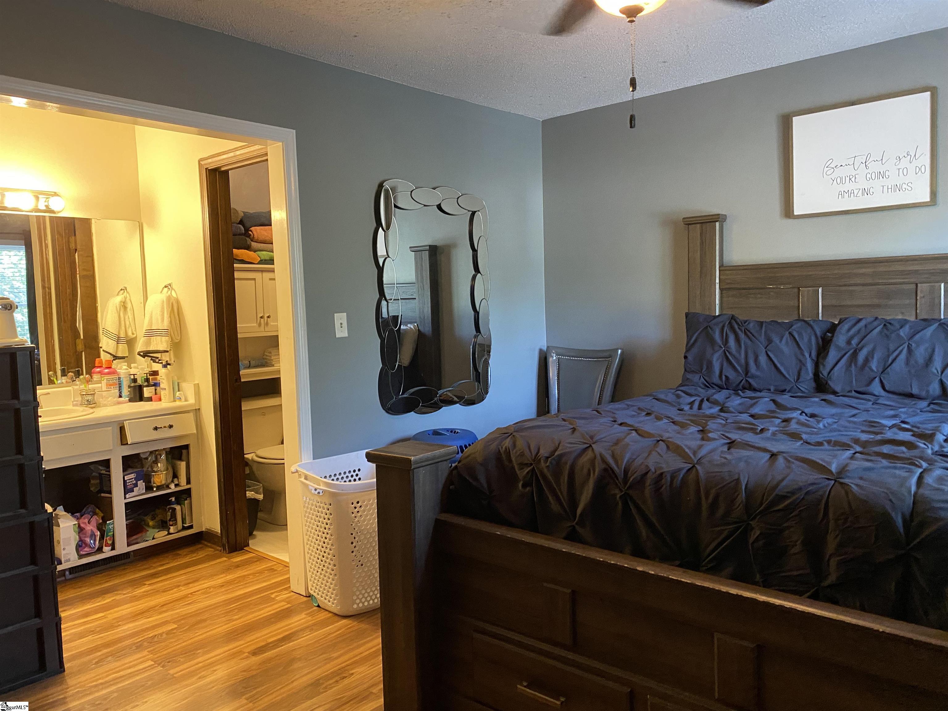 property viewer photo 21