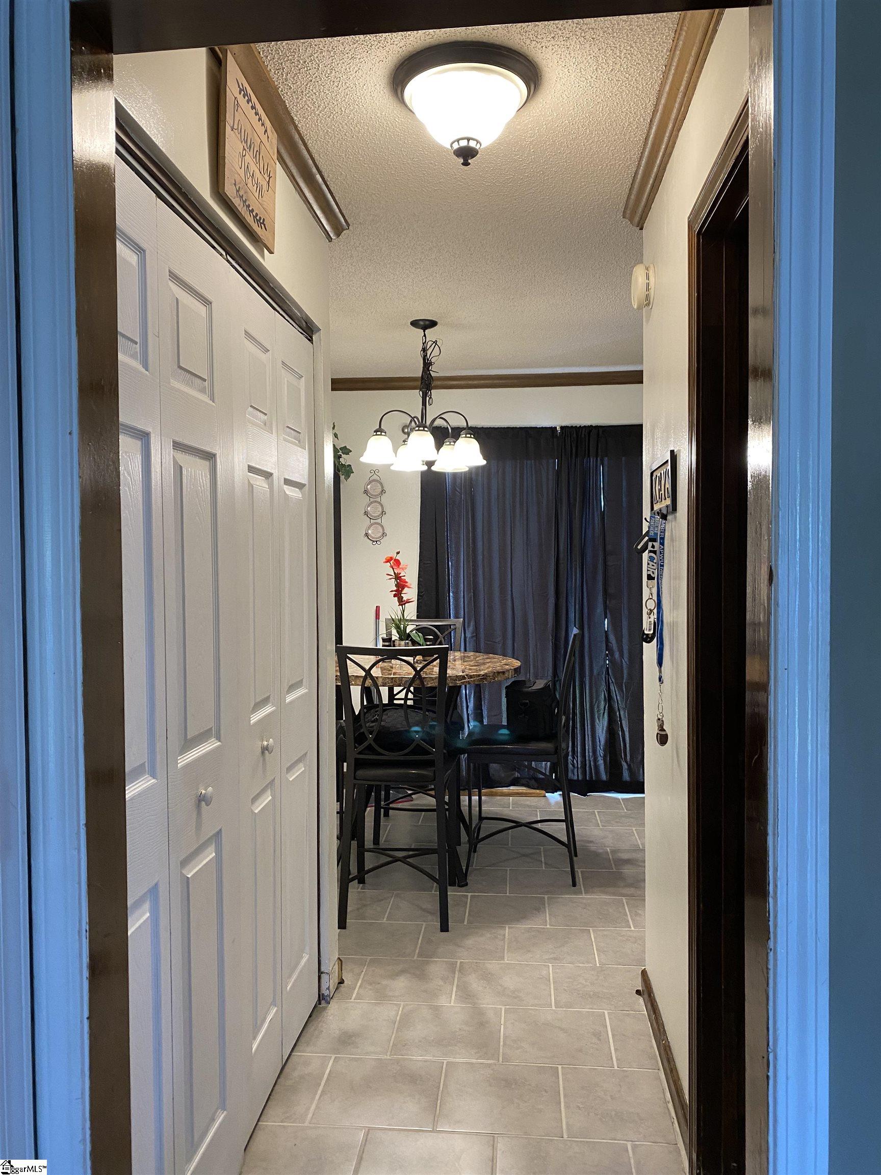 property viewer photo 3