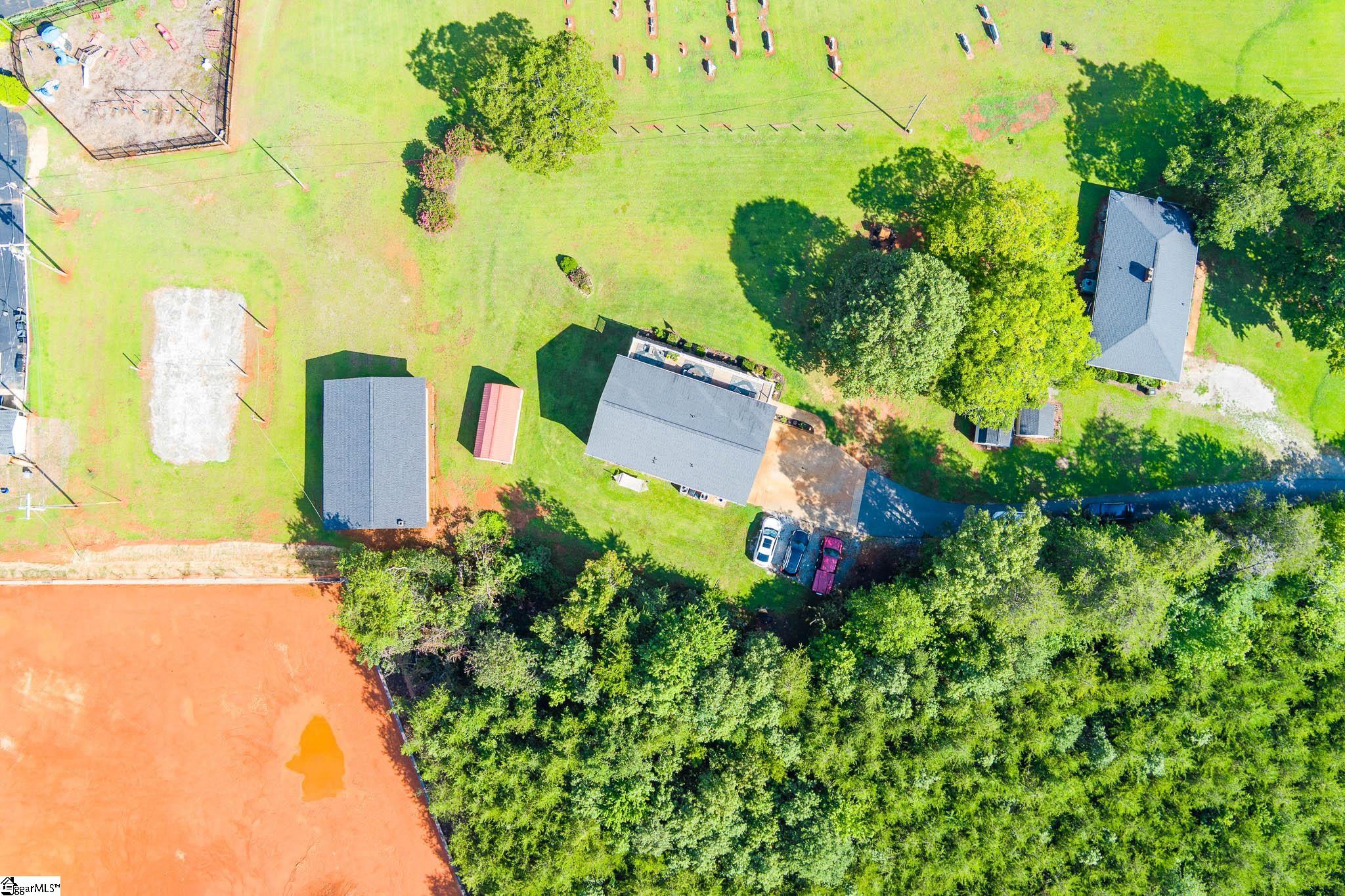 main property photo 35