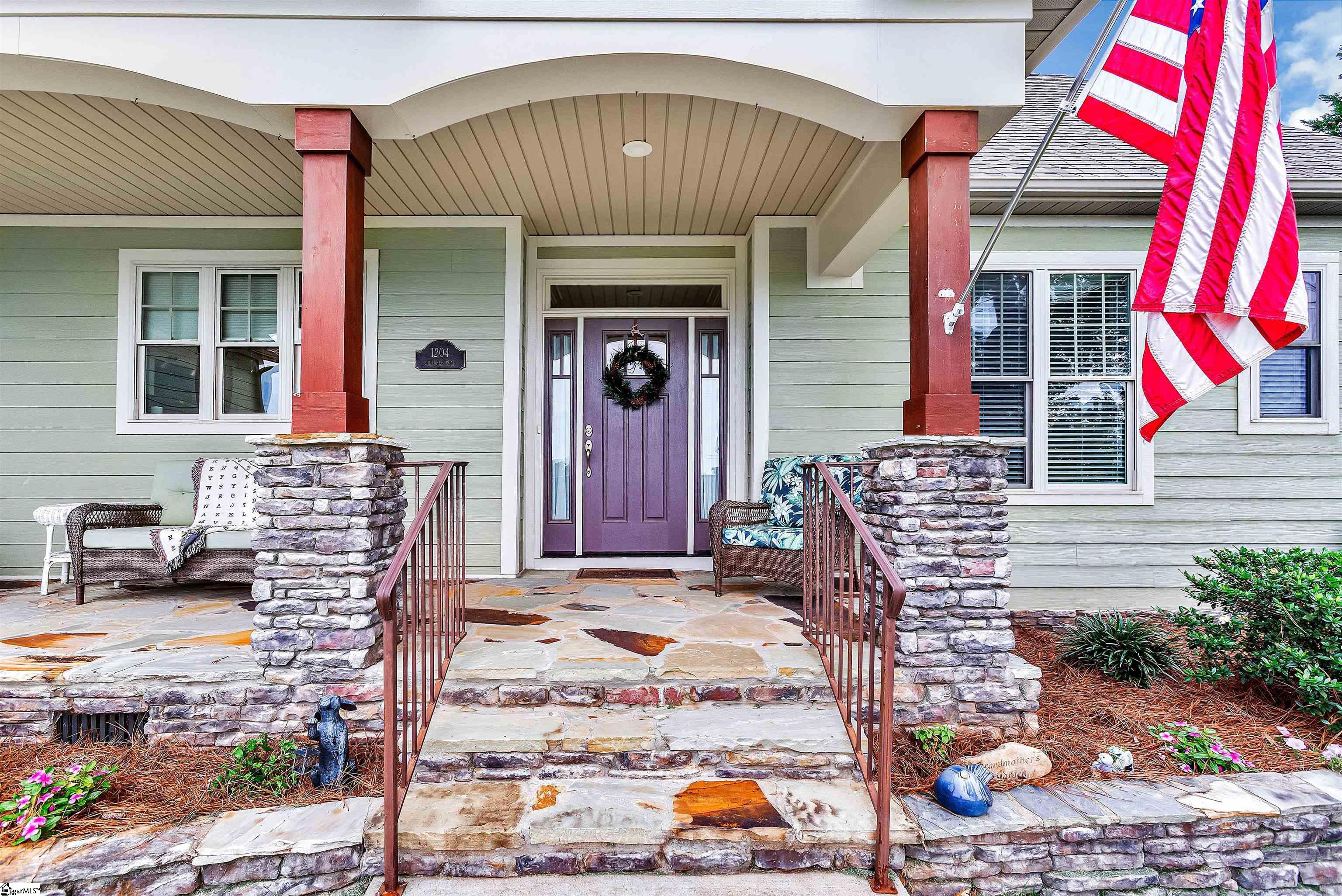 main property photo 40