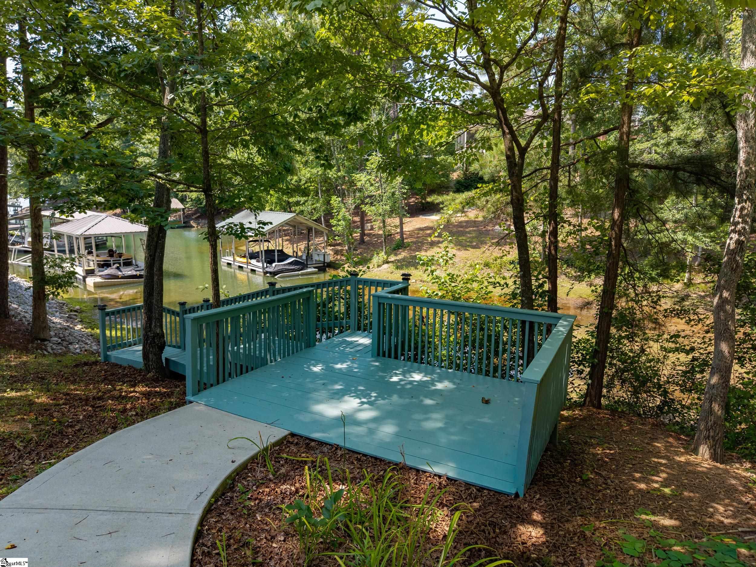 main property photo 41