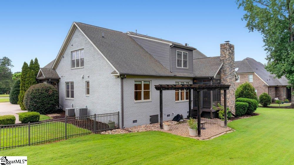 main property photo 44