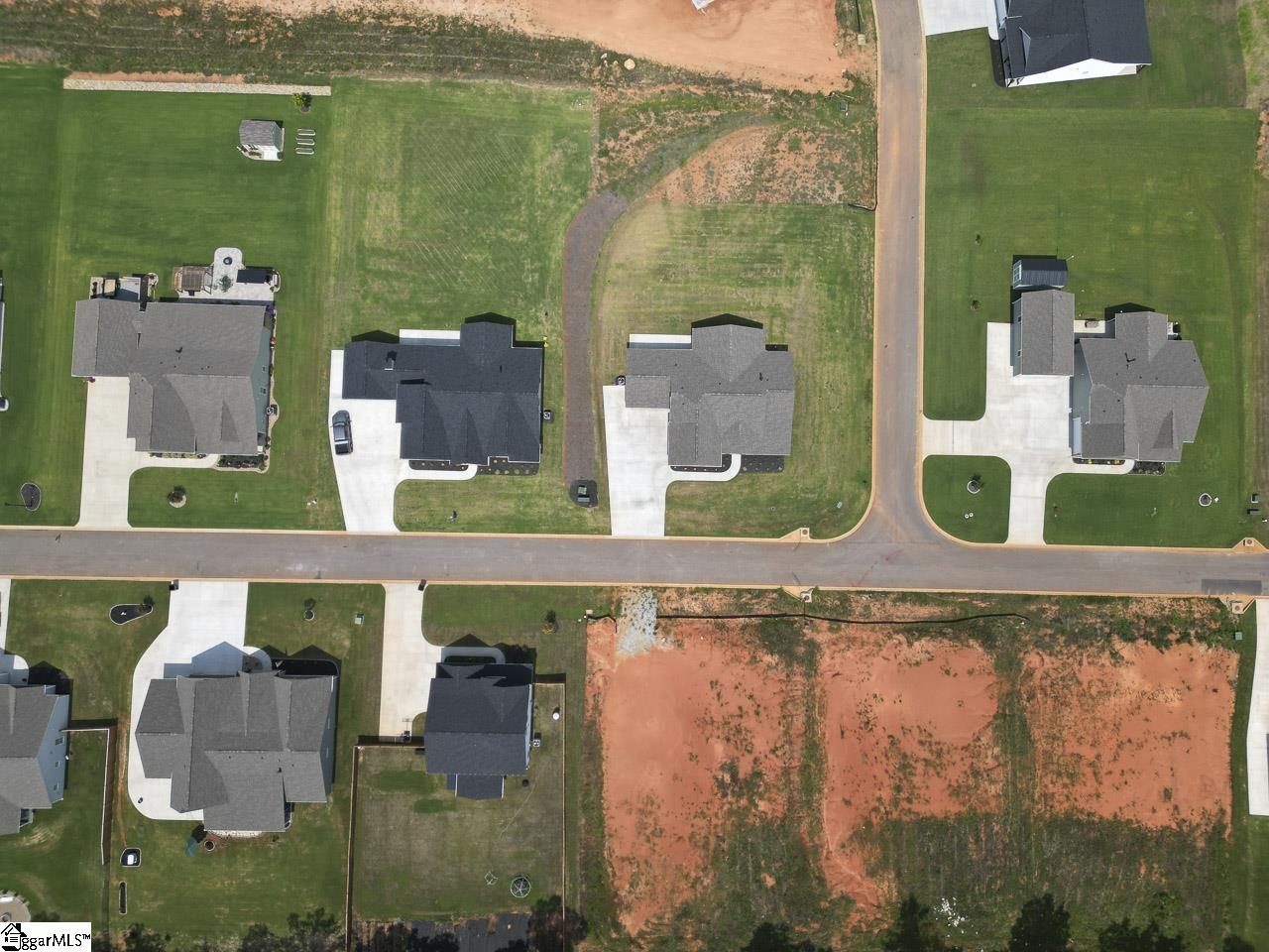 main property photo 47