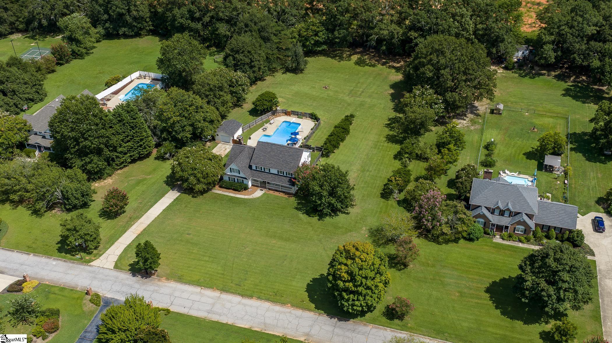 main property photo 33