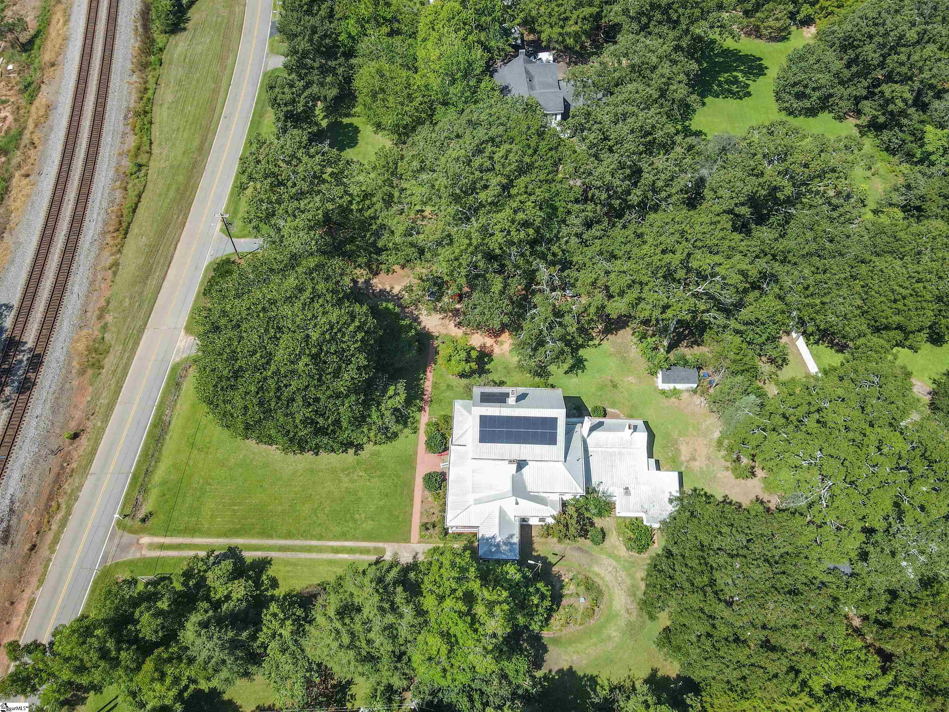 main property photo 47