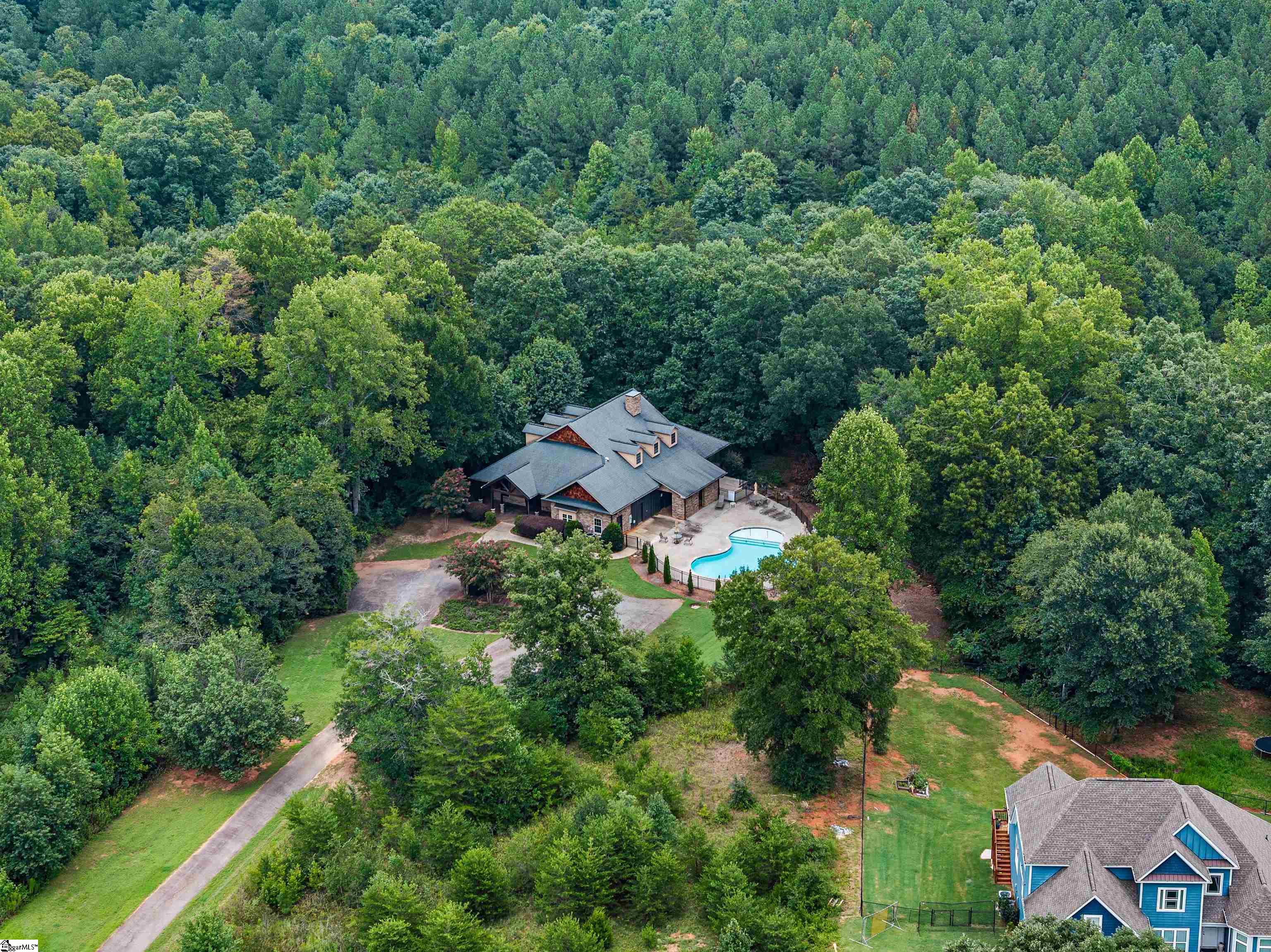 main property photo 46