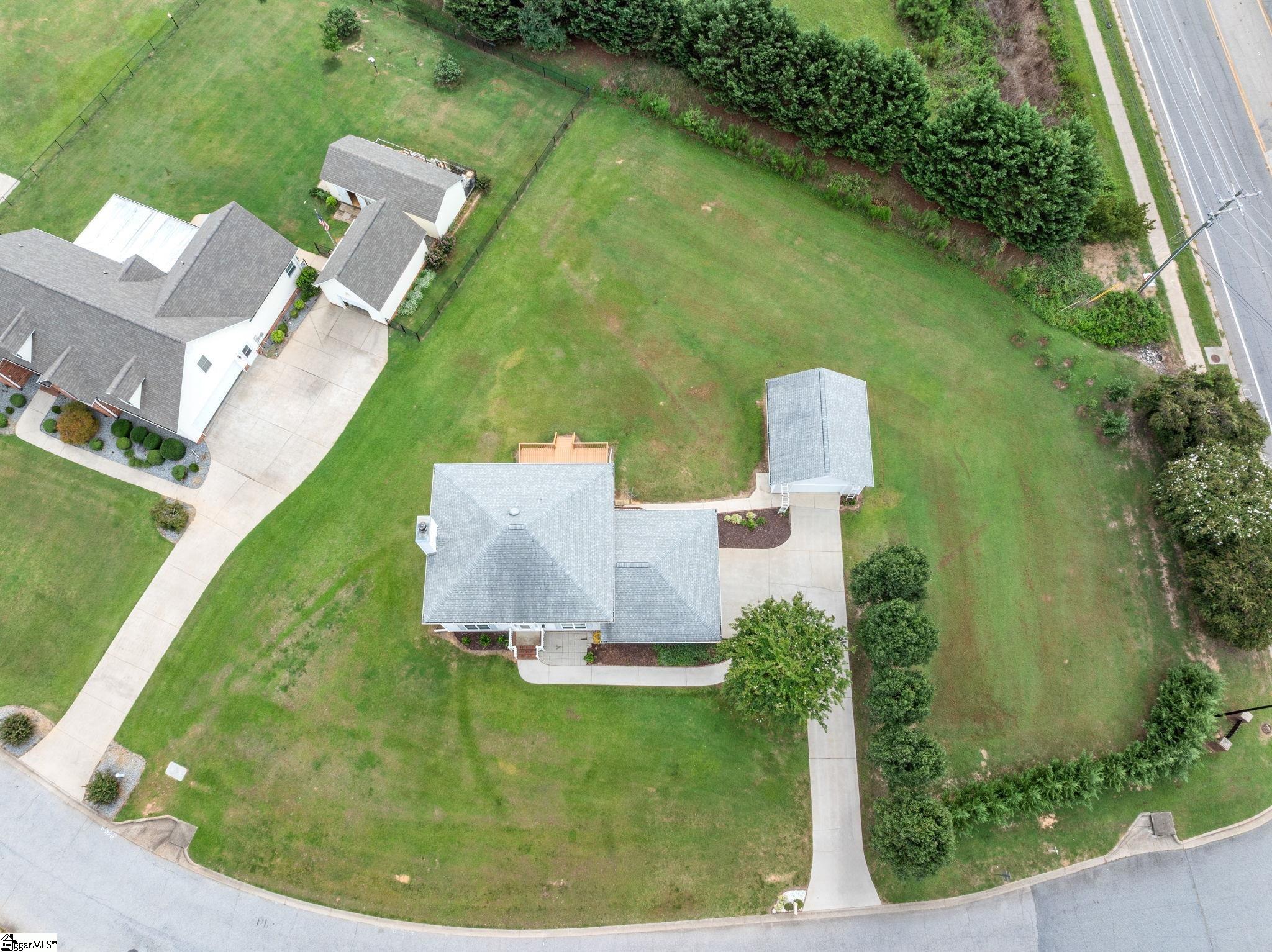 main property photo 46