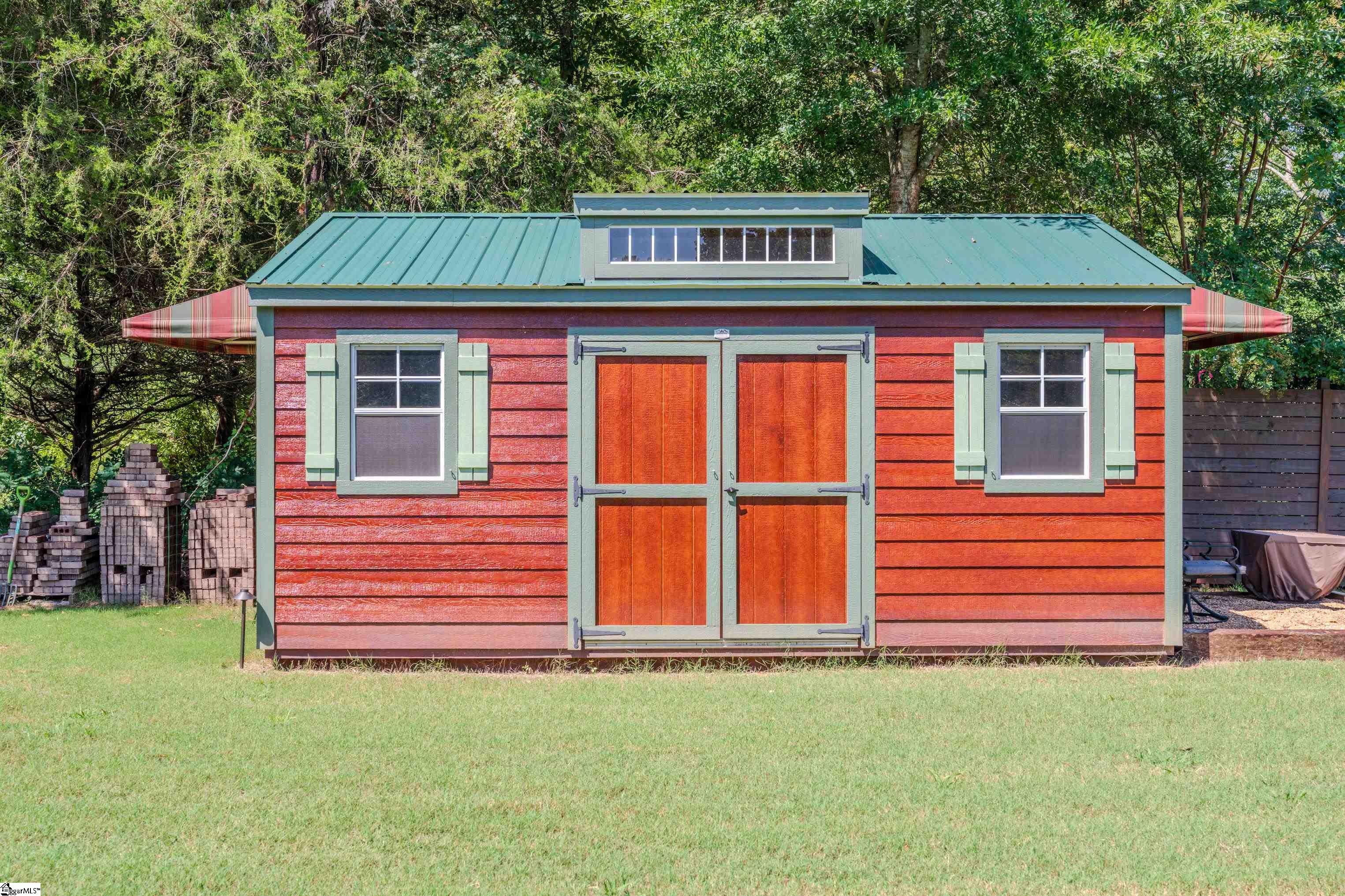 main property photo 36