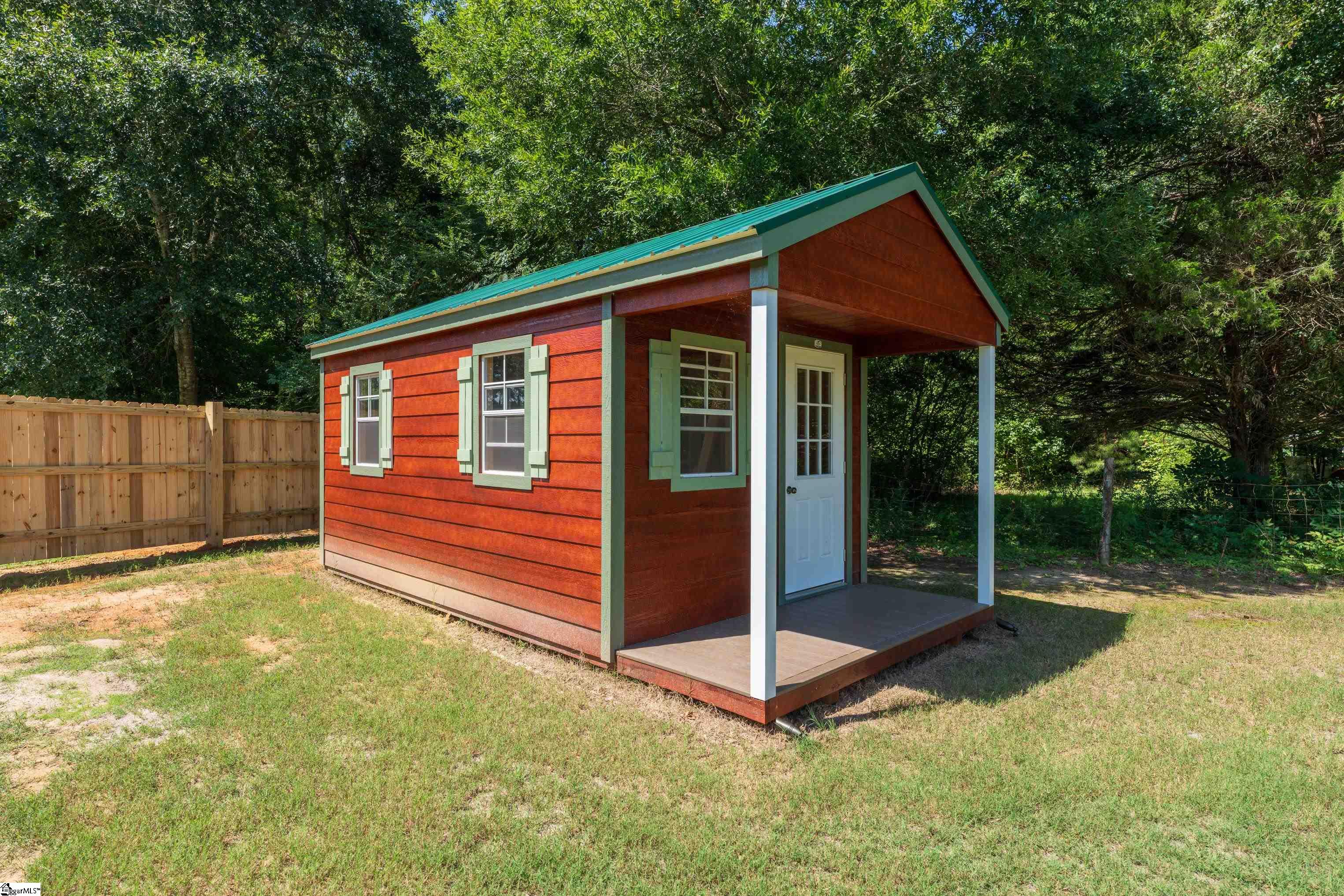 main property photo 37