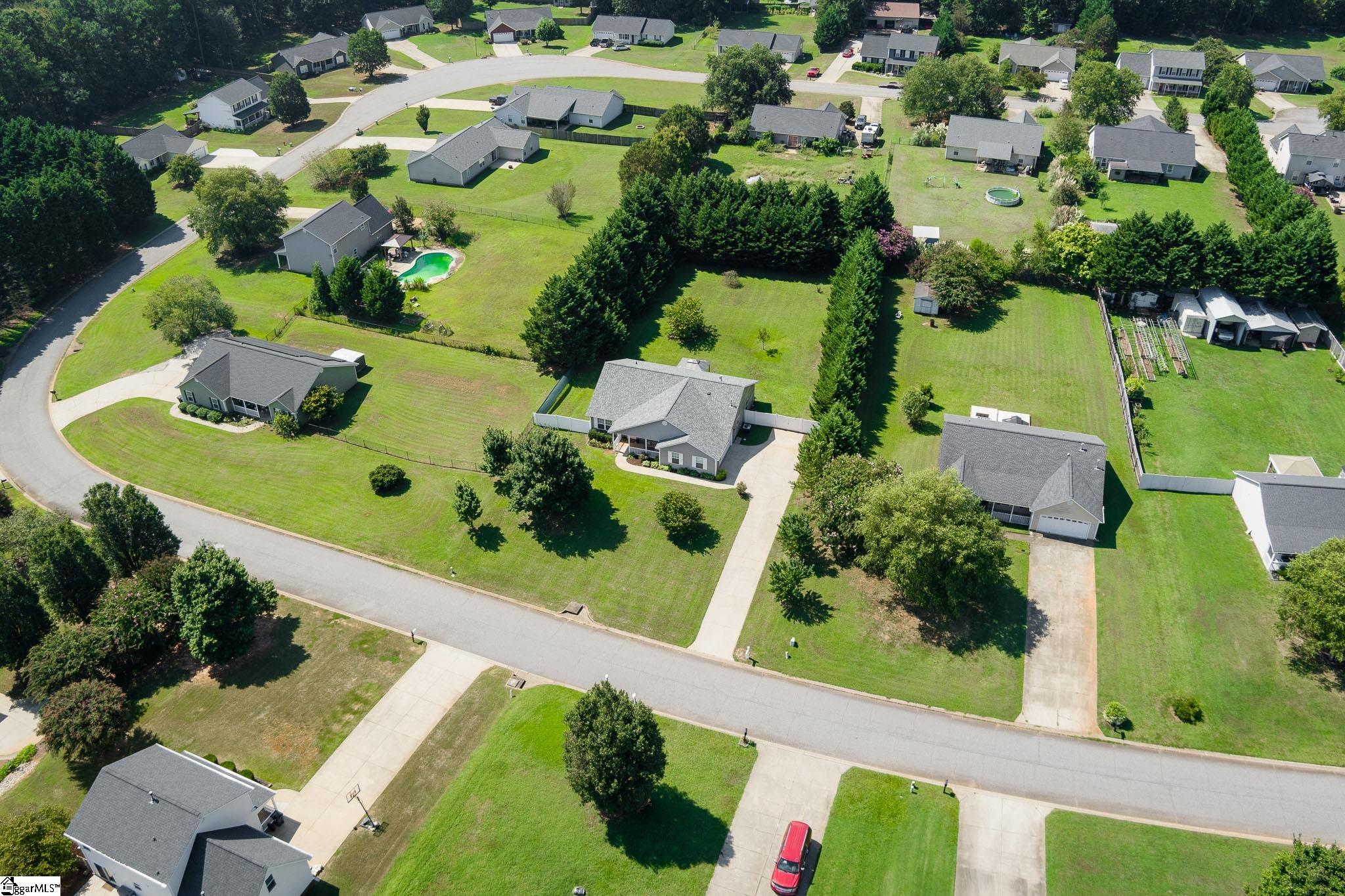 main property photo 35
