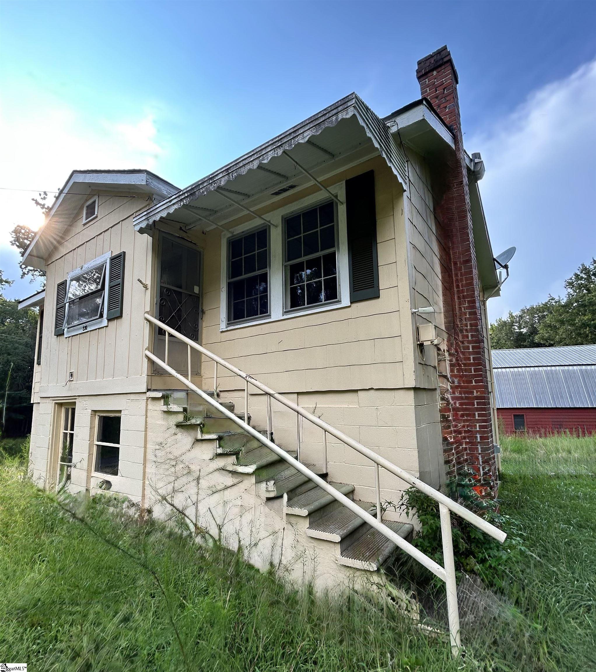main property photo 3