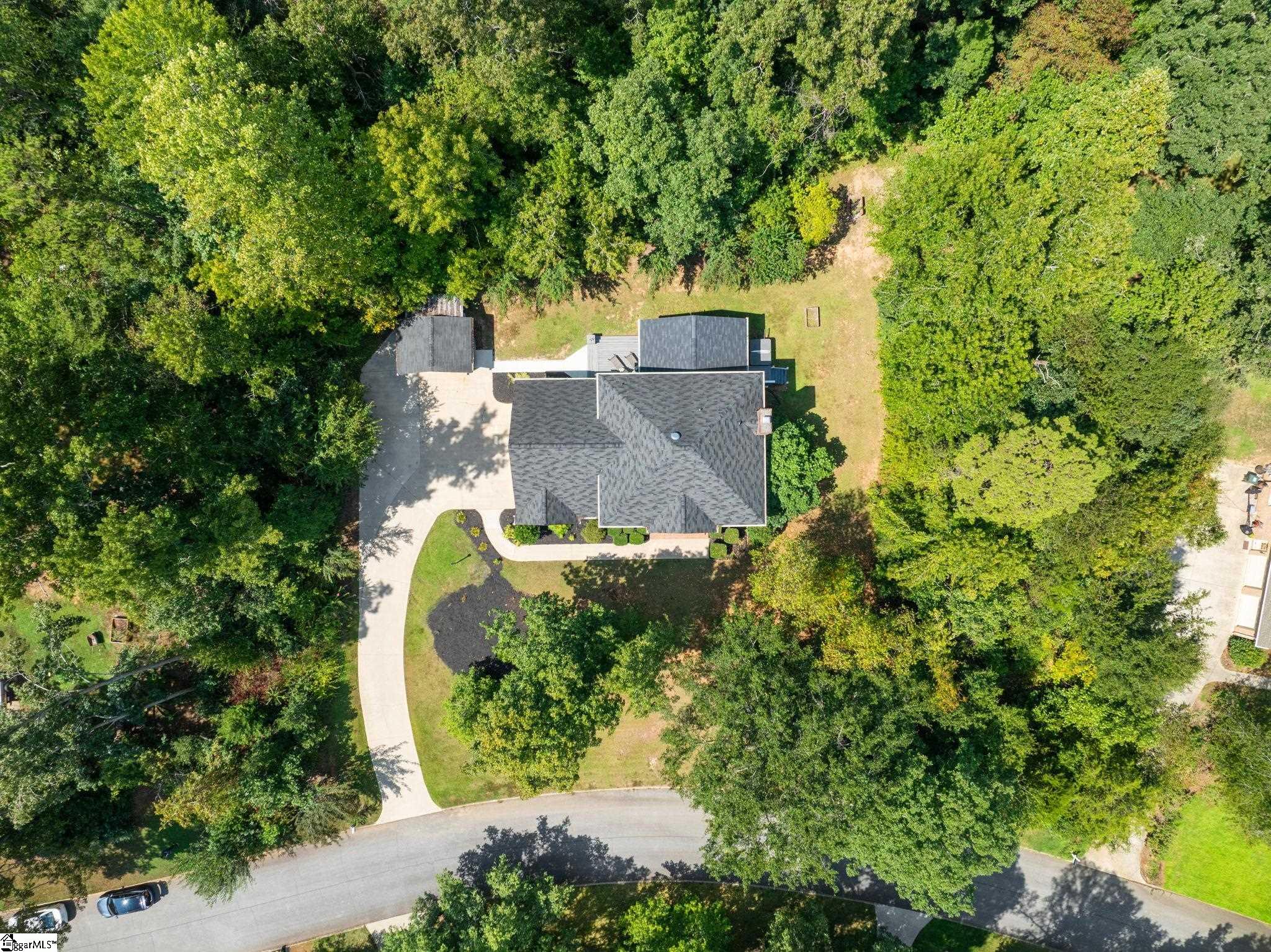 main property photo 33