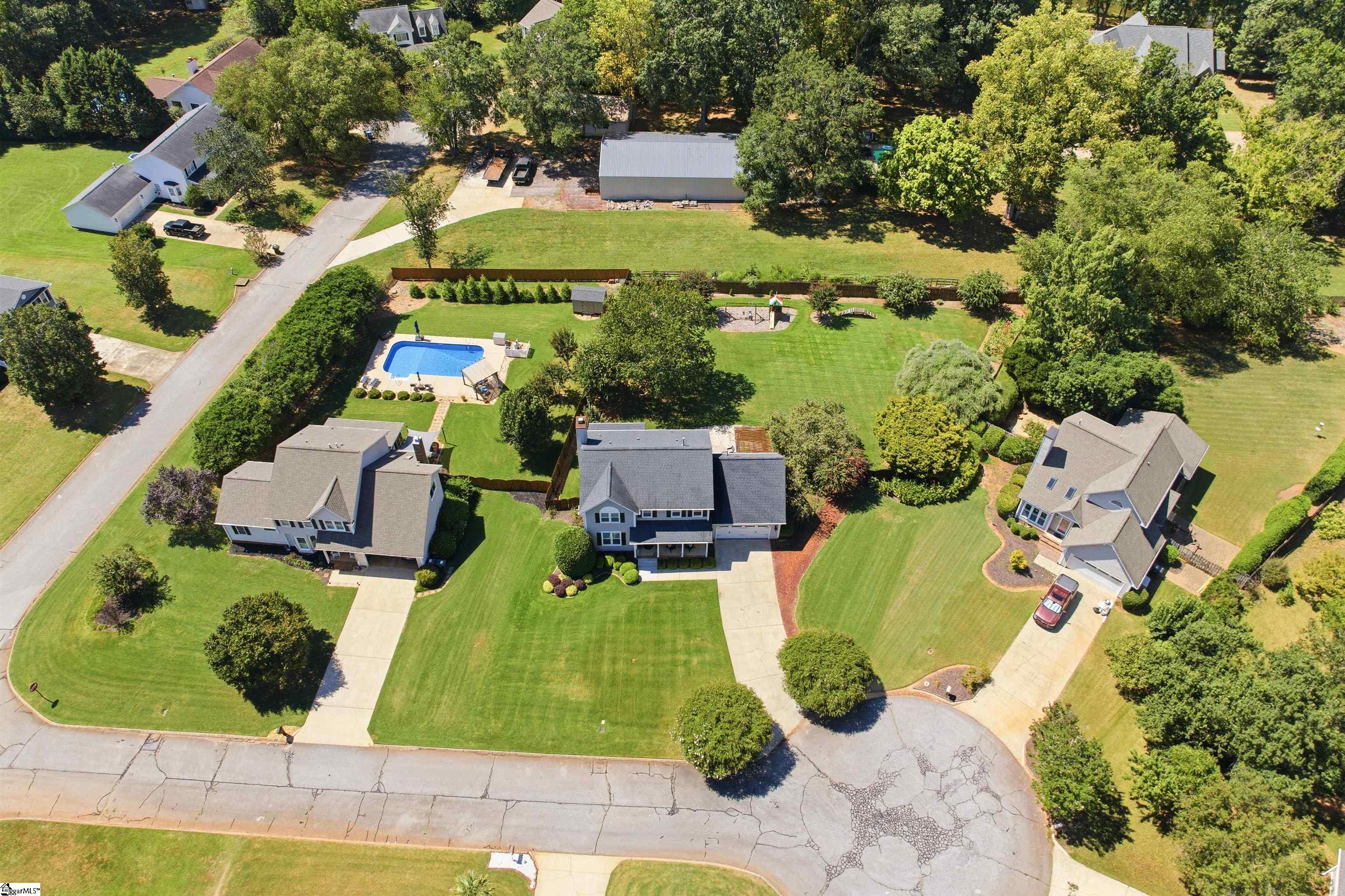 main property photo 39