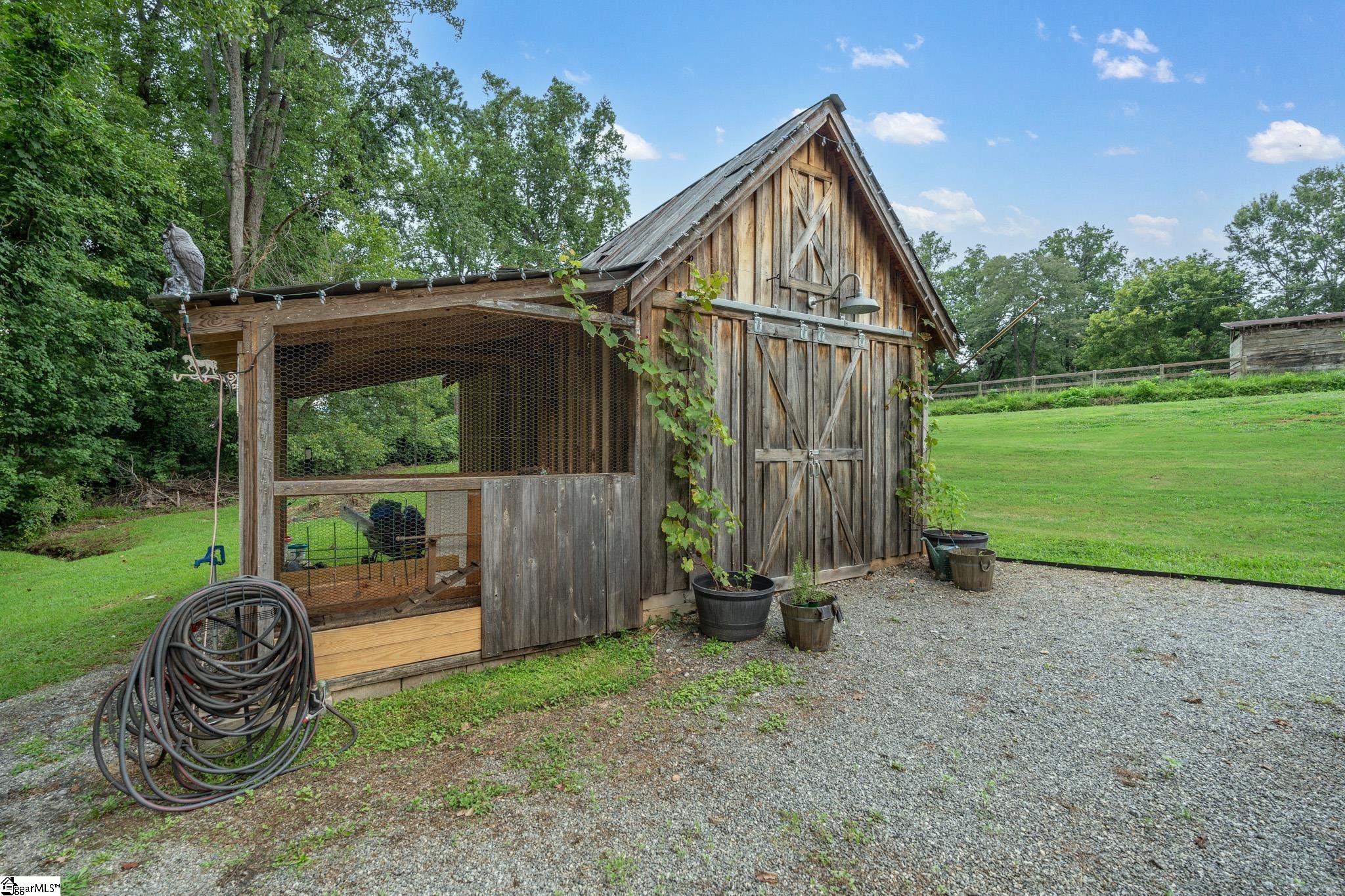 main property photo 44