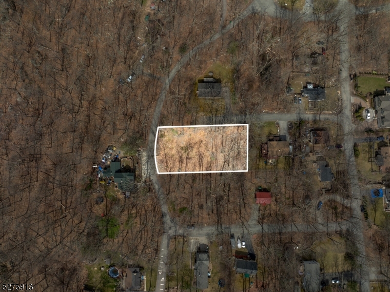 main property photo 12